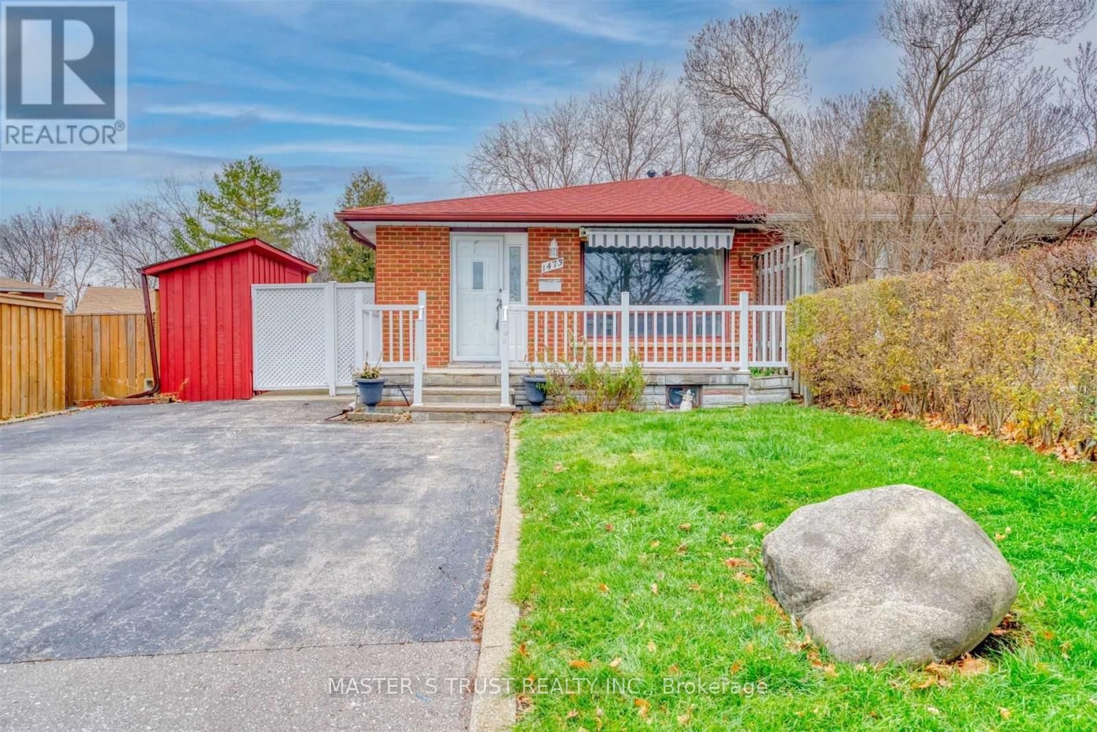 1473 Freeport Drive Main, Mississauga, ON L5C 1S7