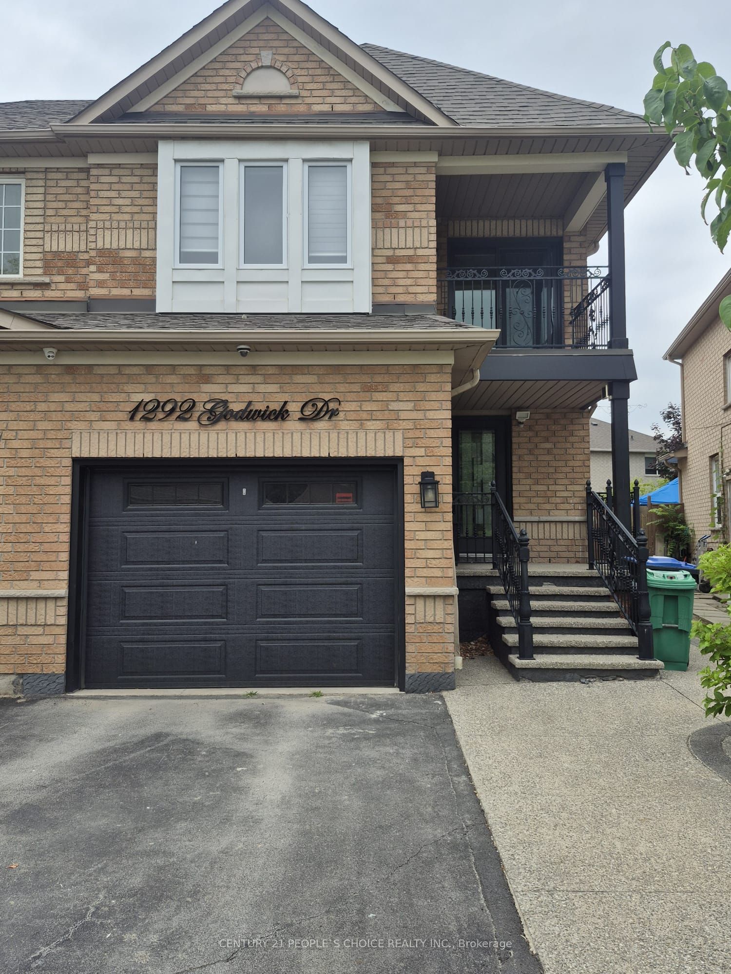 1292 Godwick Drive (Lower), Mississauga, ON L5N 7X3