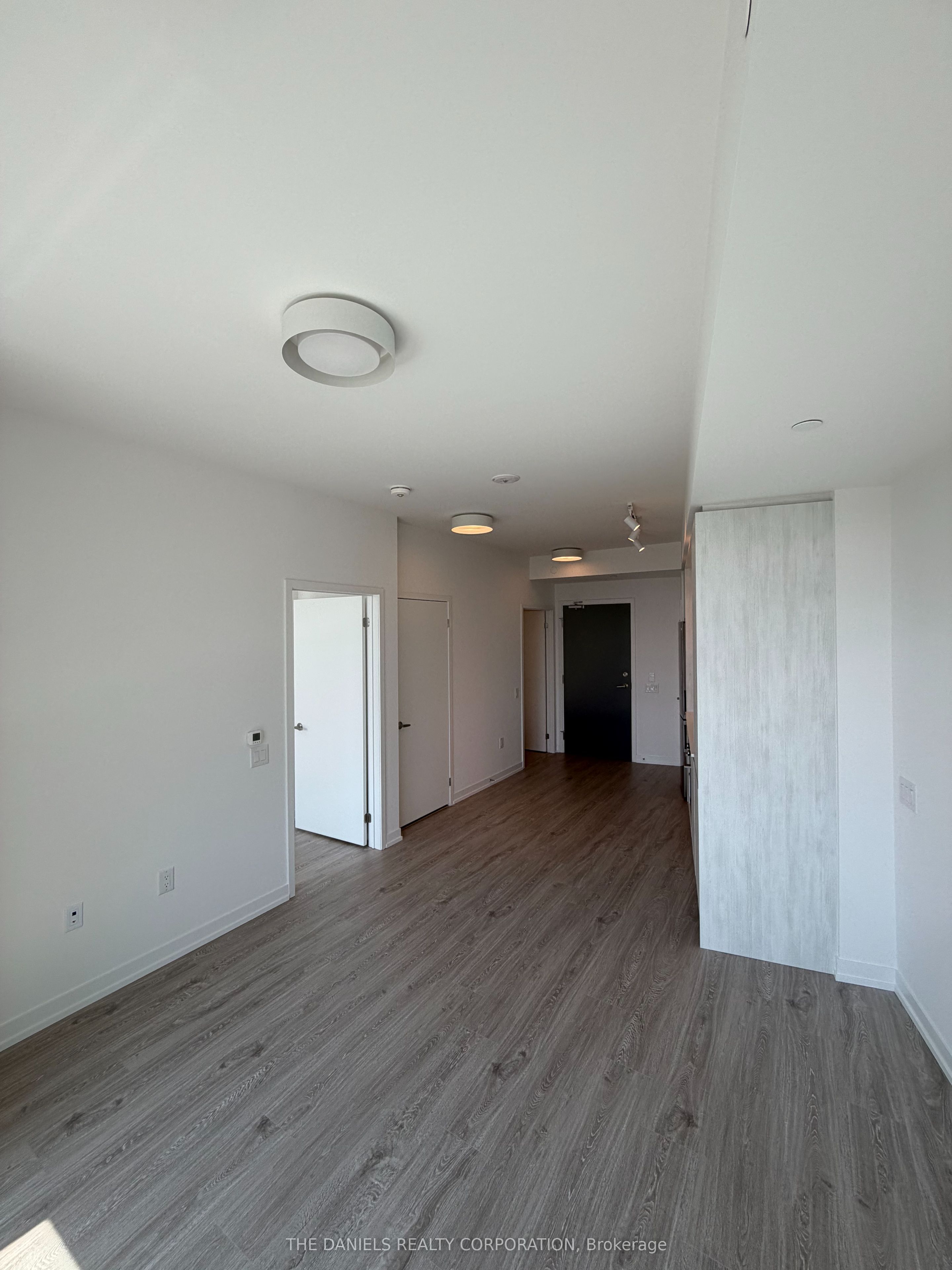 2485 Eglinton Avenue W 1222, Mississauga, ON L5M 2T1 photo 3