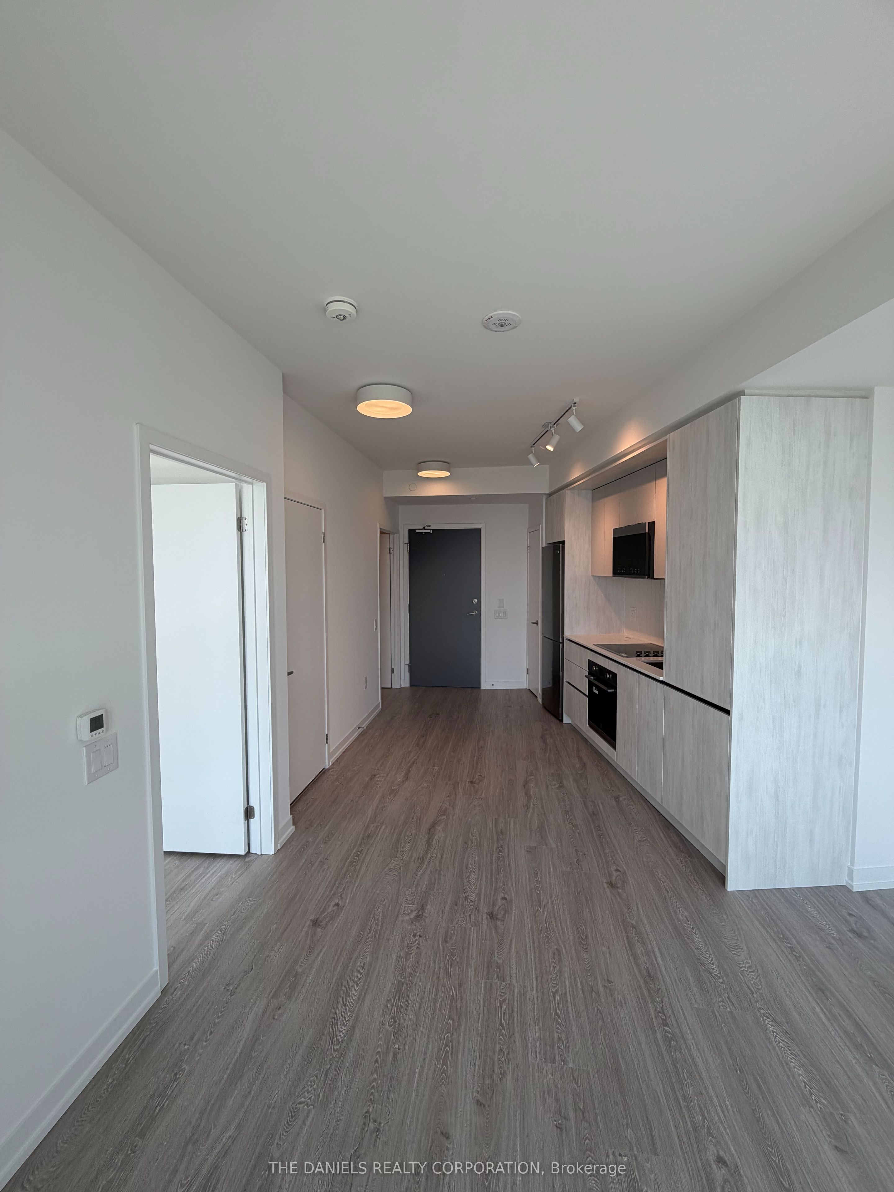 2485 Eglinton Avenue W 1222, Mississauga, ON L5M 2T1 photo 4
