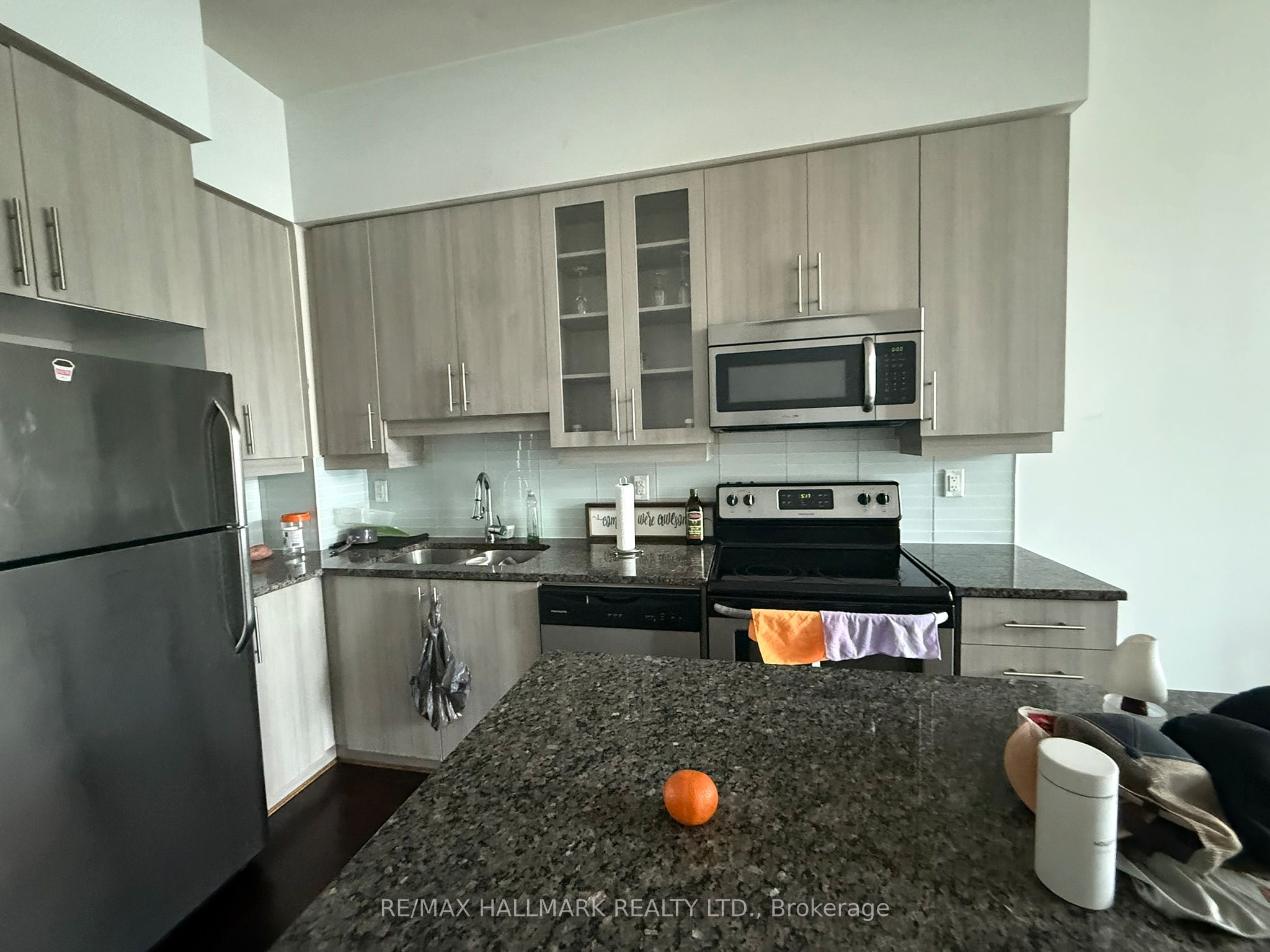 1185 The Queensway Street 1211, Toronto, ON M8Z 0C6 photo 5