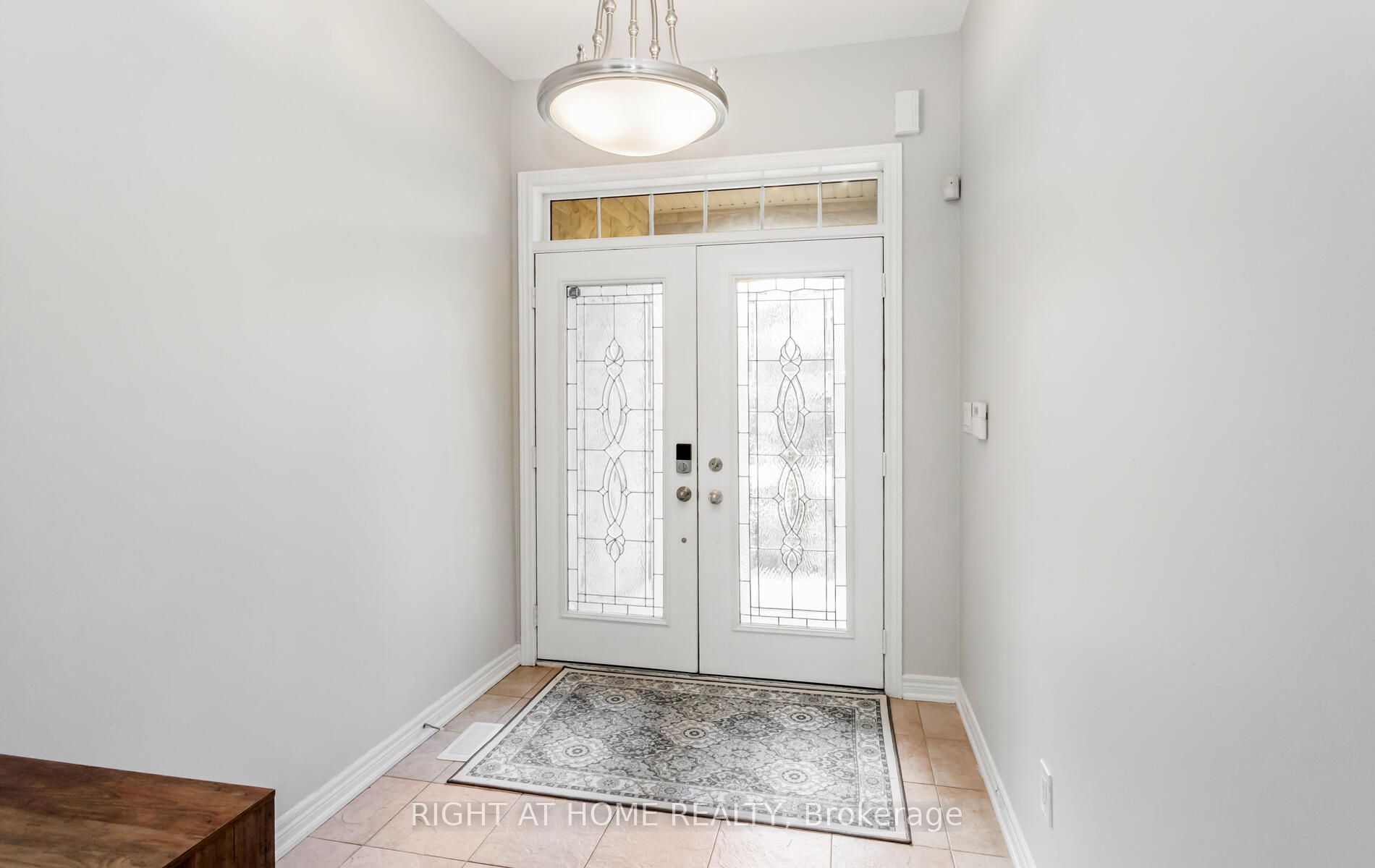 2419 Wasaga Drive, Oakville, ON L6H 0B8 photo 3