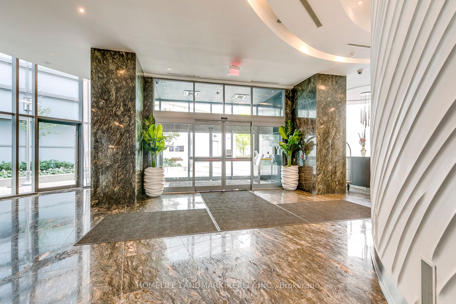 60 Absolute Avenue 2804, Mississauga, ON L4Z 0A9 photo 3