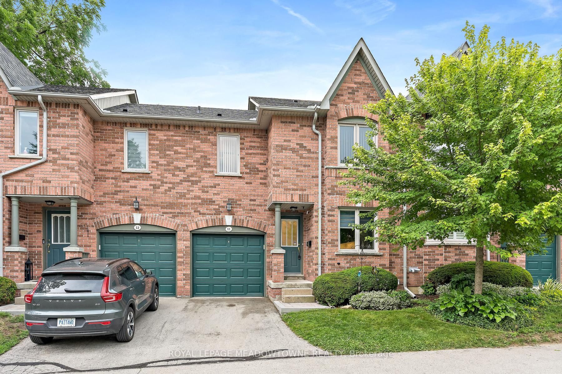 76 River Drive 11, Halton Hills, ON L7G 2J2