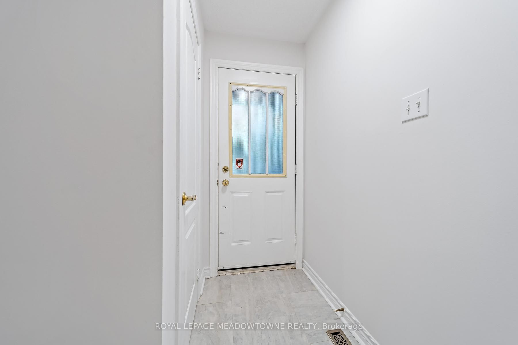 76 River Drive 11, Halton Hills, ON L7G 2J2 photo 3