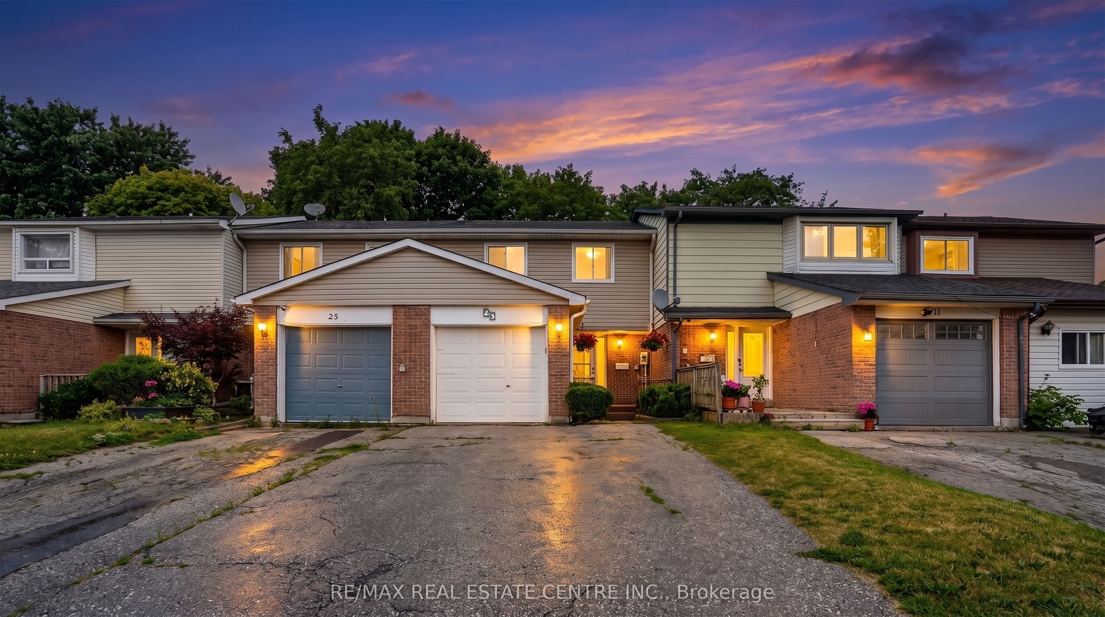 23 Burbank Crescent, Orangeville, ON L9W 3E6 photo 2