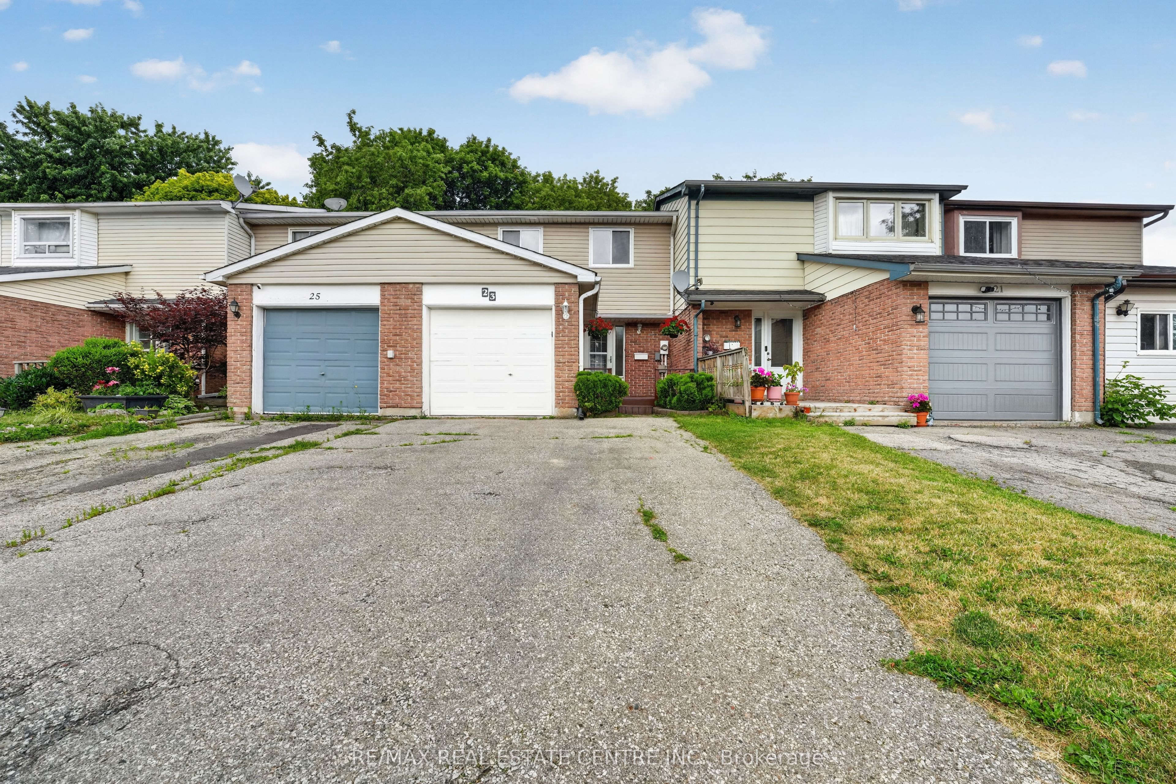 23 Burbank Crescent, Orangeville, ON L9W 3E6 photo 4