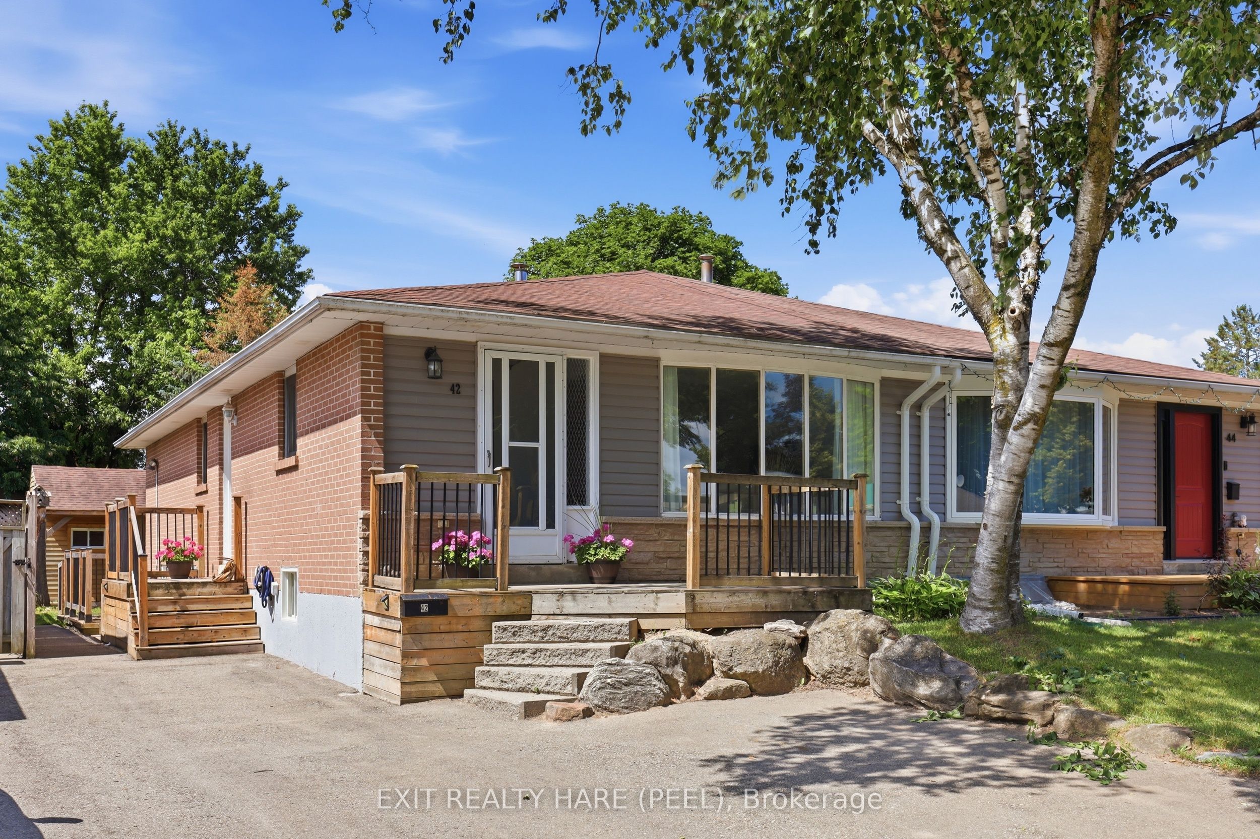 42 Highland Drive W, Orangeville, ON L9W 2Y3 photo 2