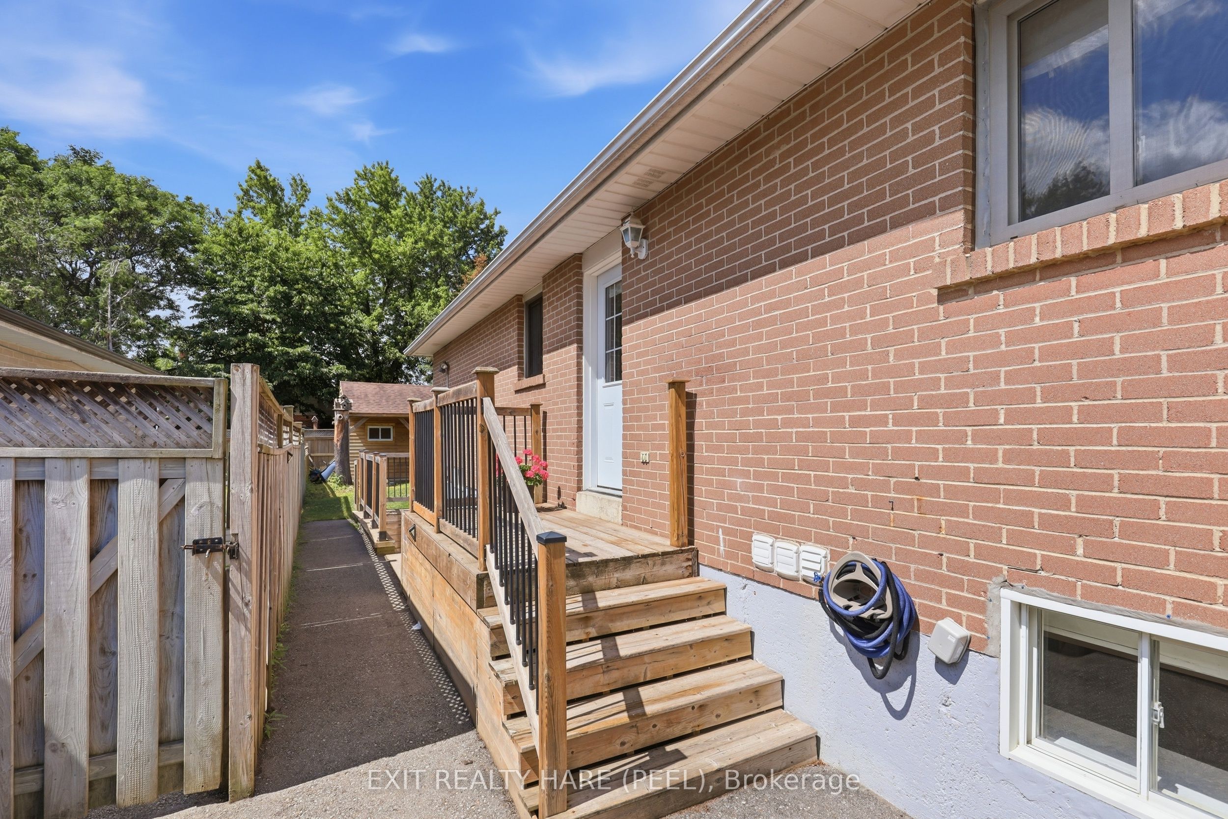 42 Highland Drive W, Orangeville, ON L9W 2Y3 photo 4
