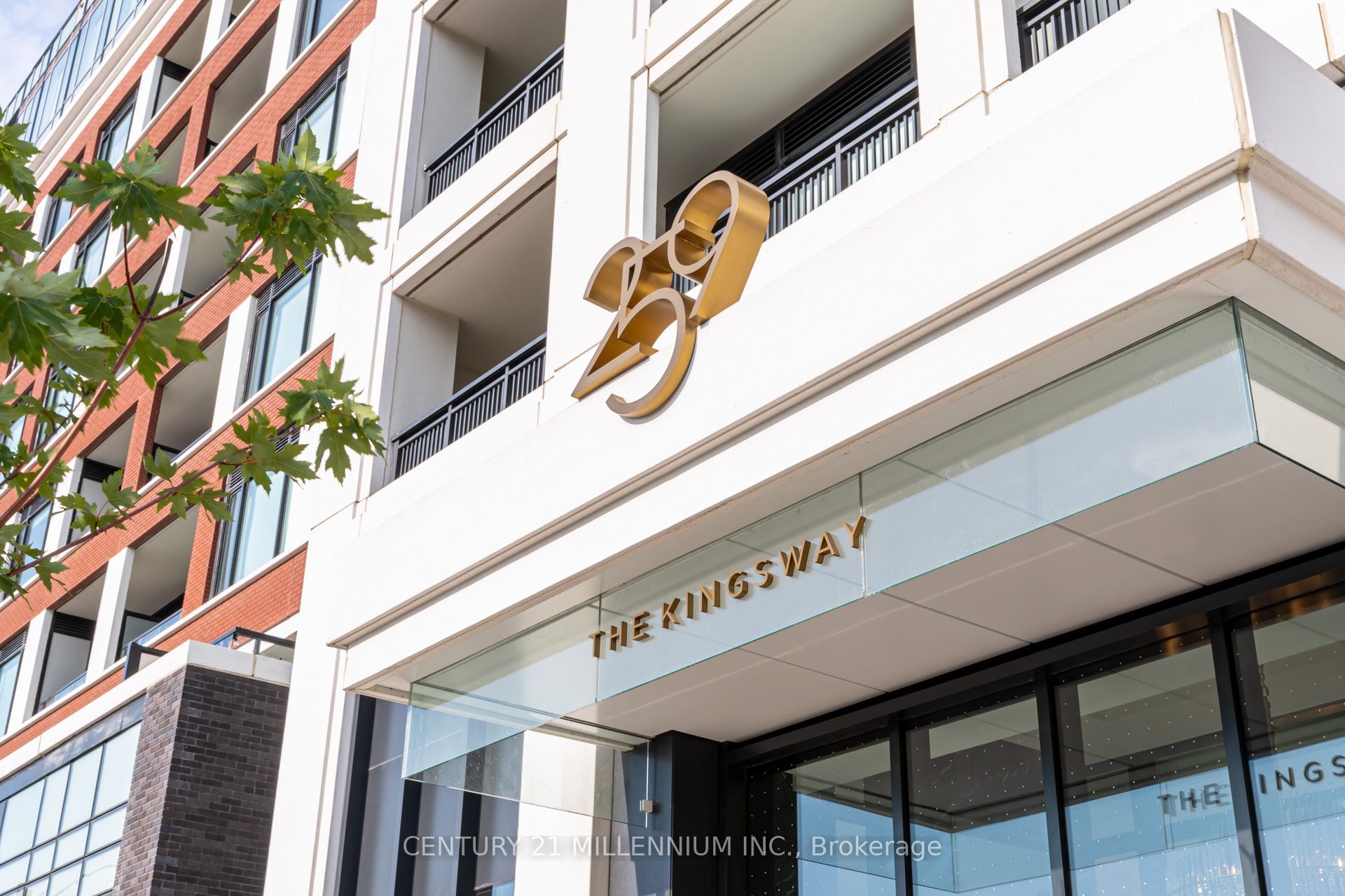 259 The Kingsway 305, Toronto, ON M9A 4B1 photo 3