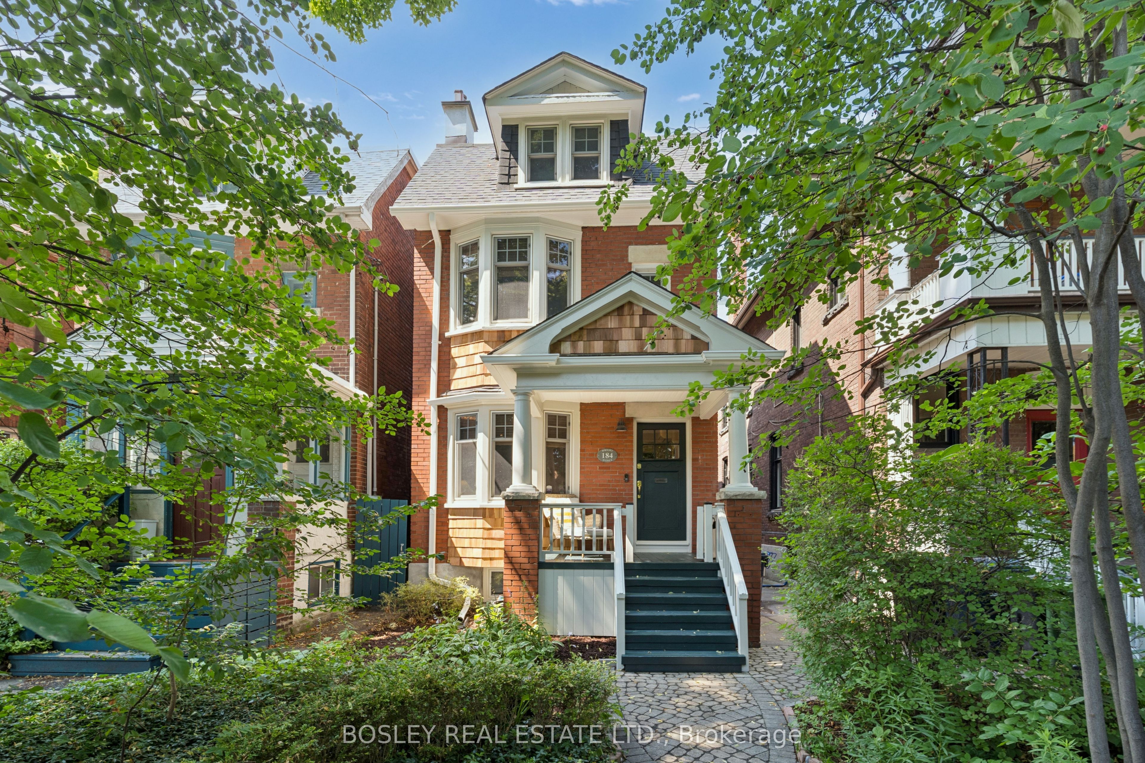 184 Wright Avenue, Toronto, ON M6R 1L2