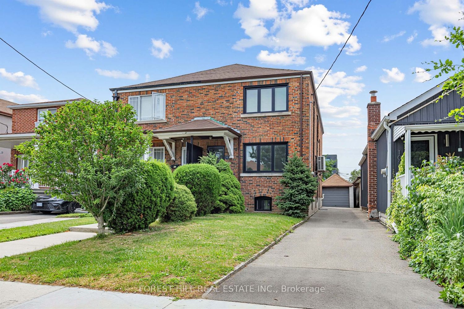 101 Holwood Avenue, Toronto, ON M6M 1P7
