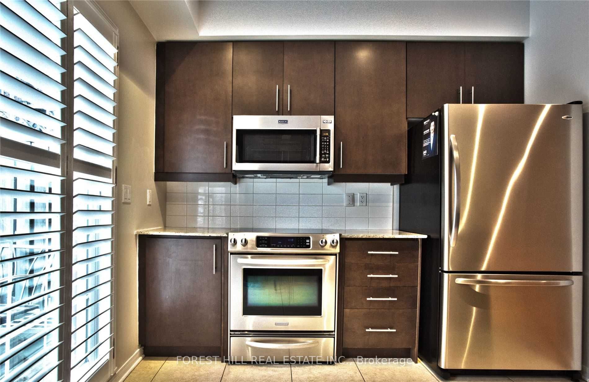 117A The Queensway N/A 99, Toronto, ON M6S 5B7 photo 5