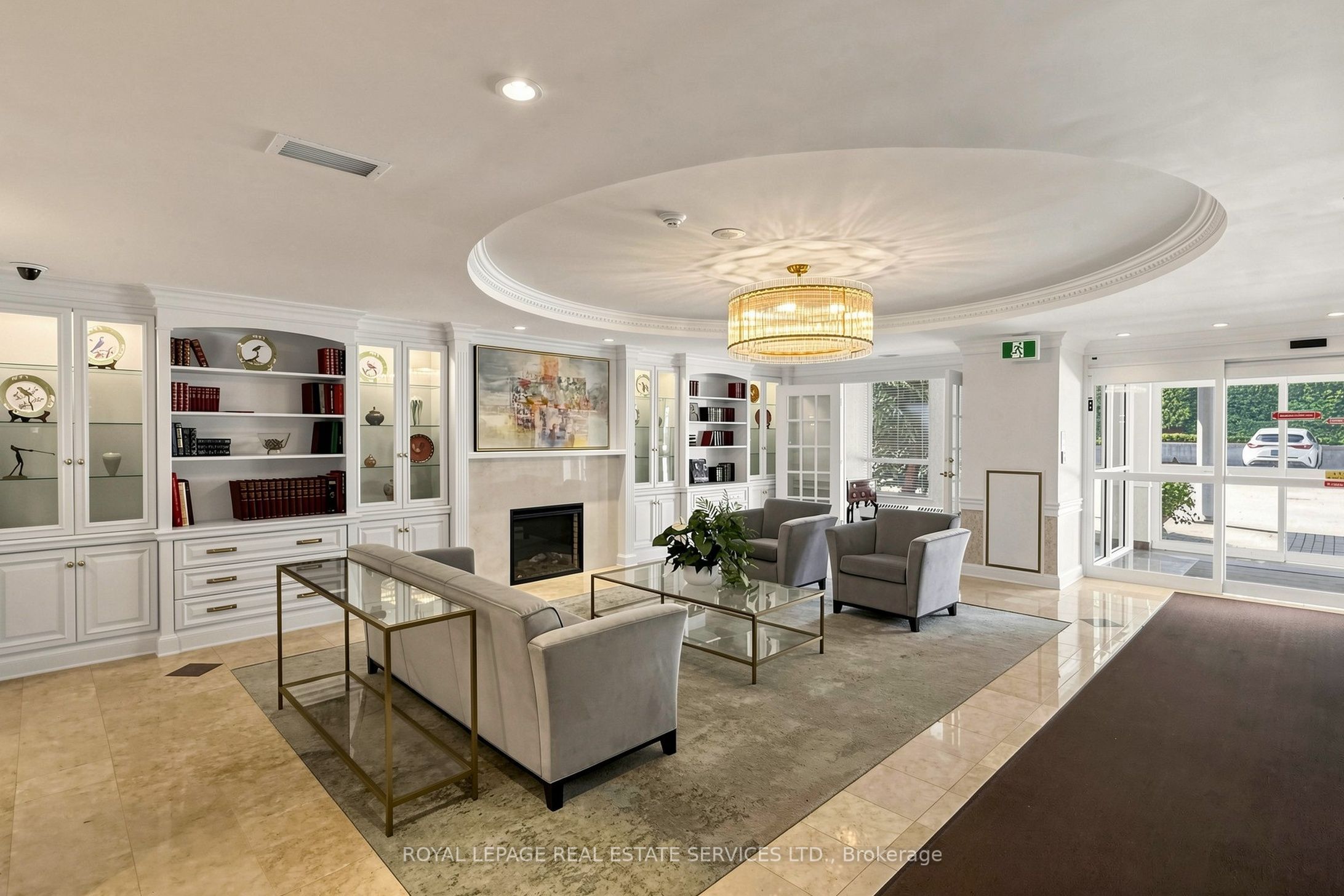 60 Old Mill Road 306, Oakville, ON L6J 7V9 photo 3
