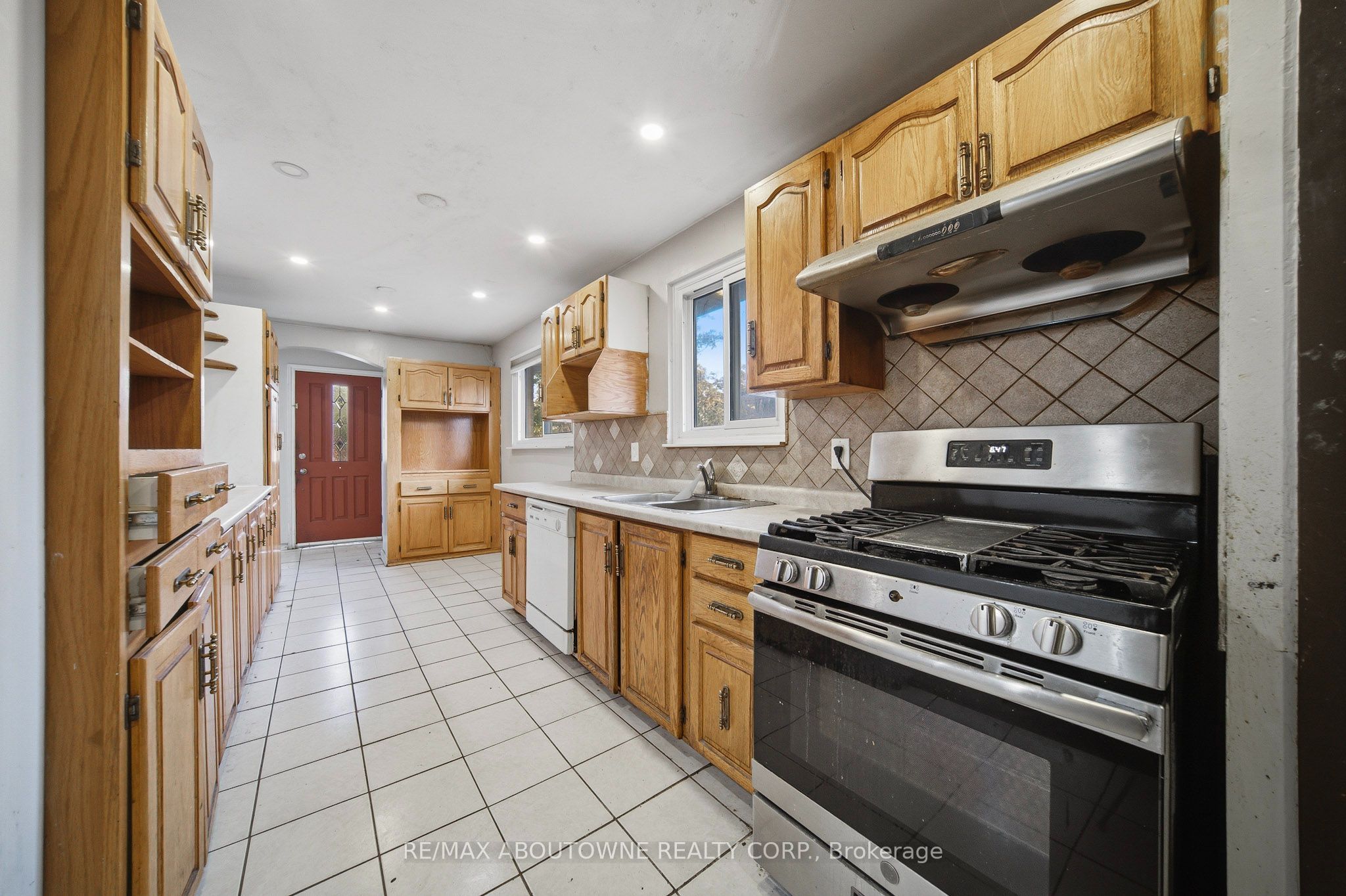 34 Seaborn Road, Brampton, ON L6V 2C1 photo 5