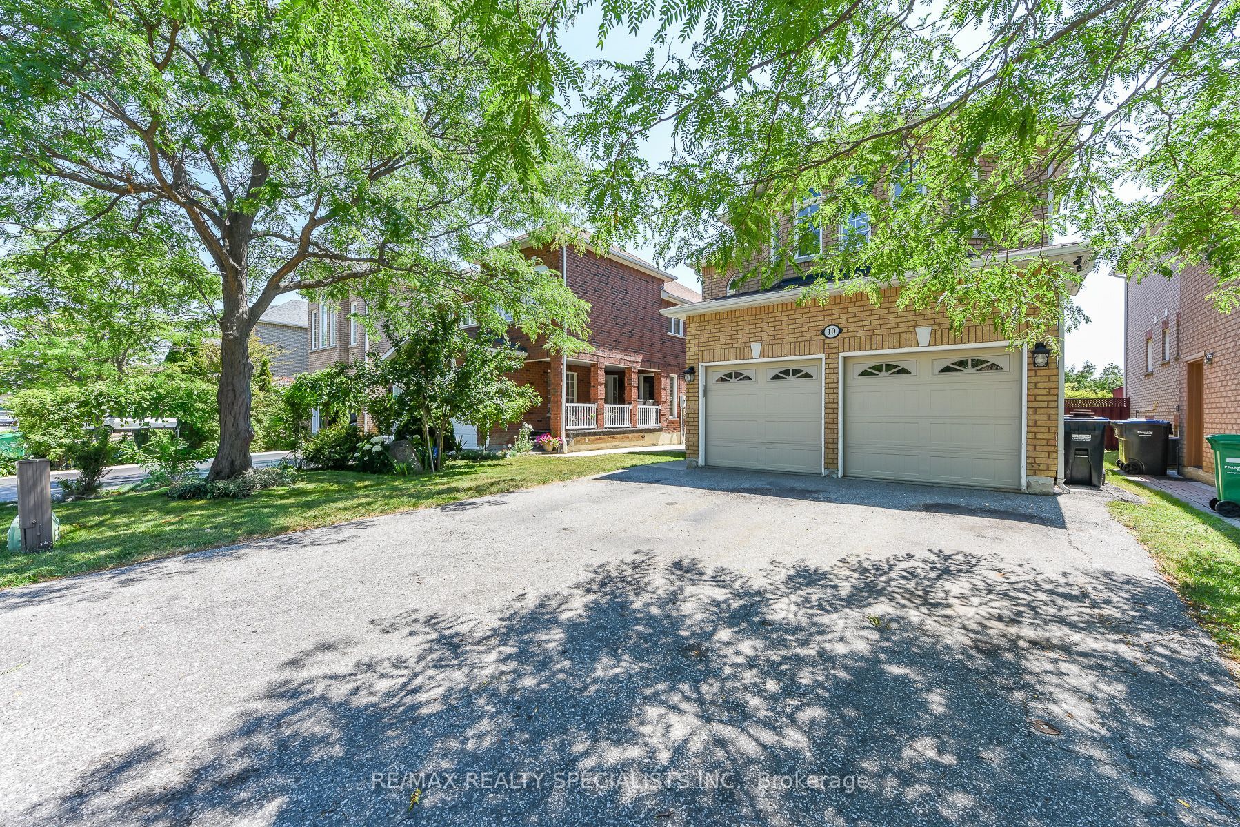 10 Sweet Briar Lane, Brampton, ON L6Z 4V3 photo 5