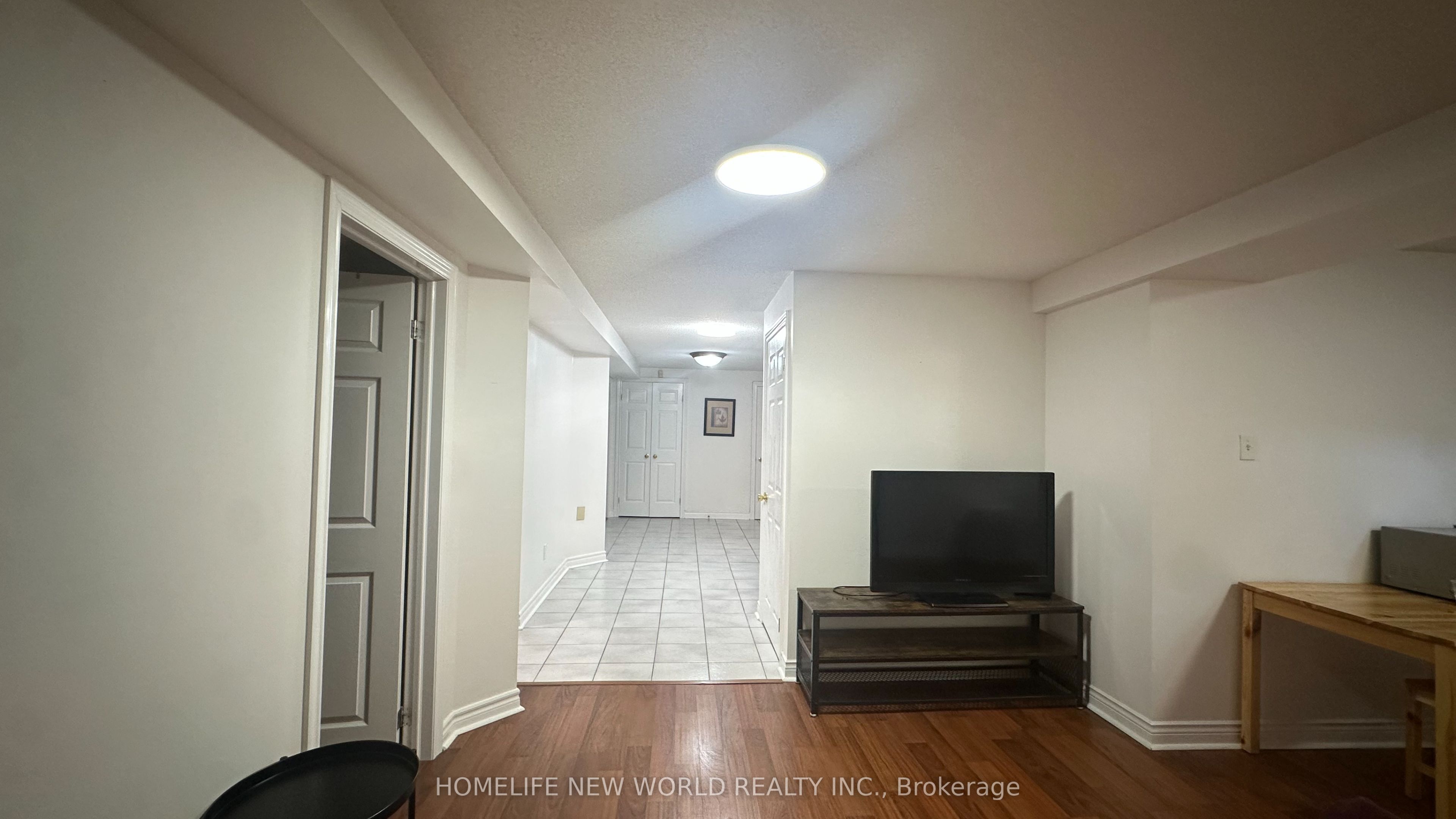 4421 Guildwood Way Basement, Mississauga, ON L5R 2B1 photo 3