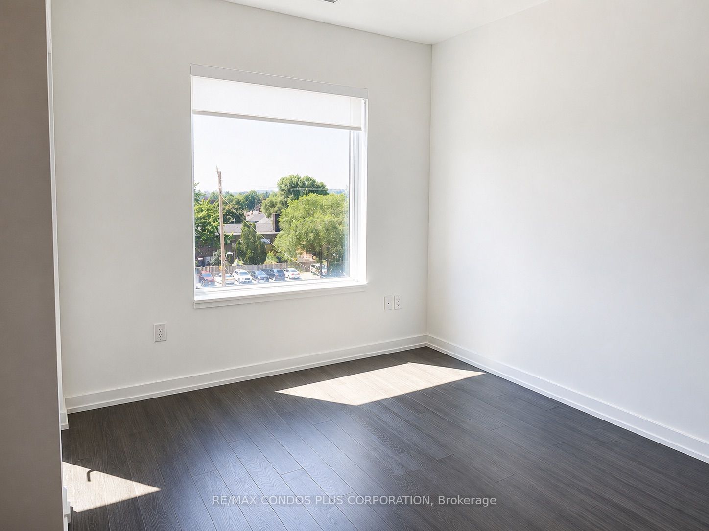 4010 Eglinton Avenue W 424, Toronto, ON M9A 0G5 photo 4