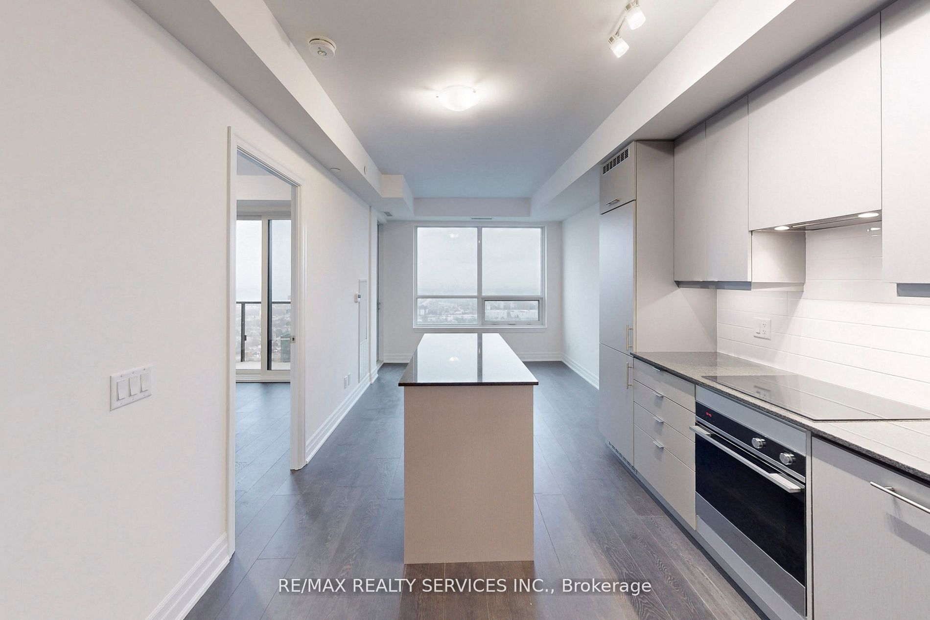 36 Elm Drive W 3406, Mississauga, ON L5B 0N3 photo 4