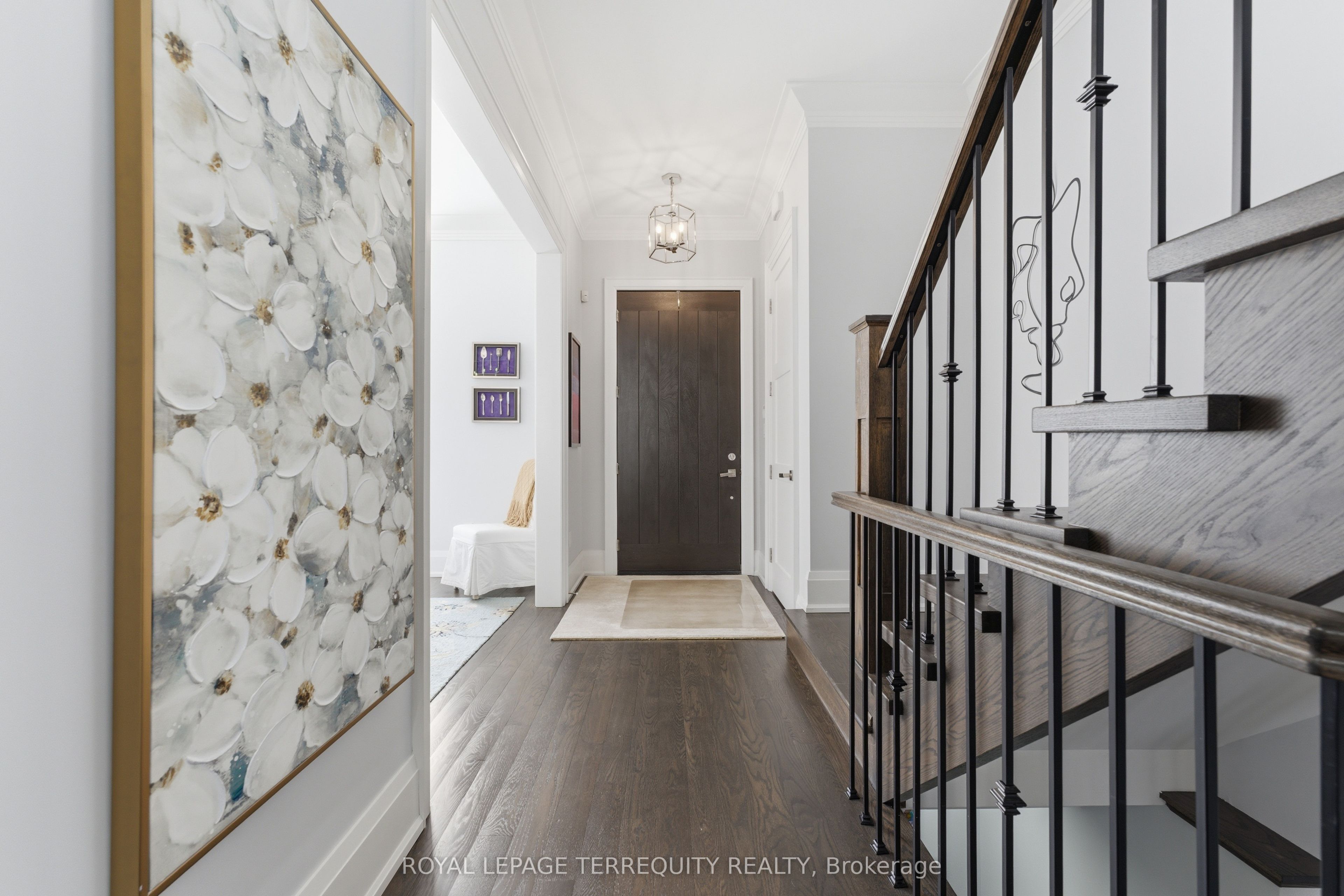130 Edgecroft Road, Toronto, ON M8Z 2C3 photo 2