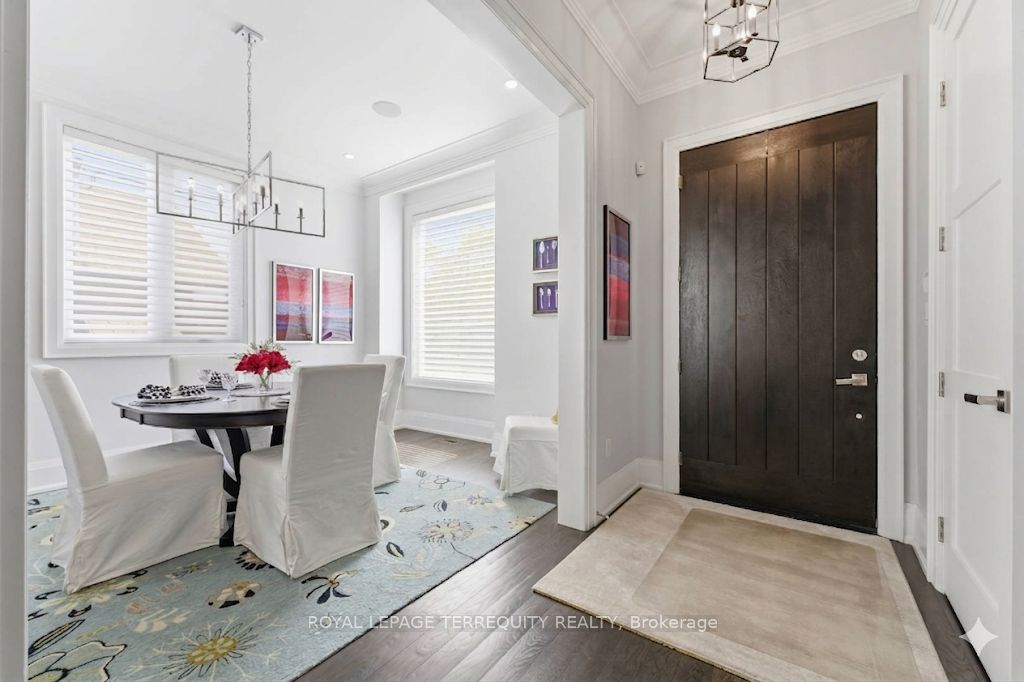 130 Edgecroft Road, Toronto, ON M8Z 2C3 photo 3