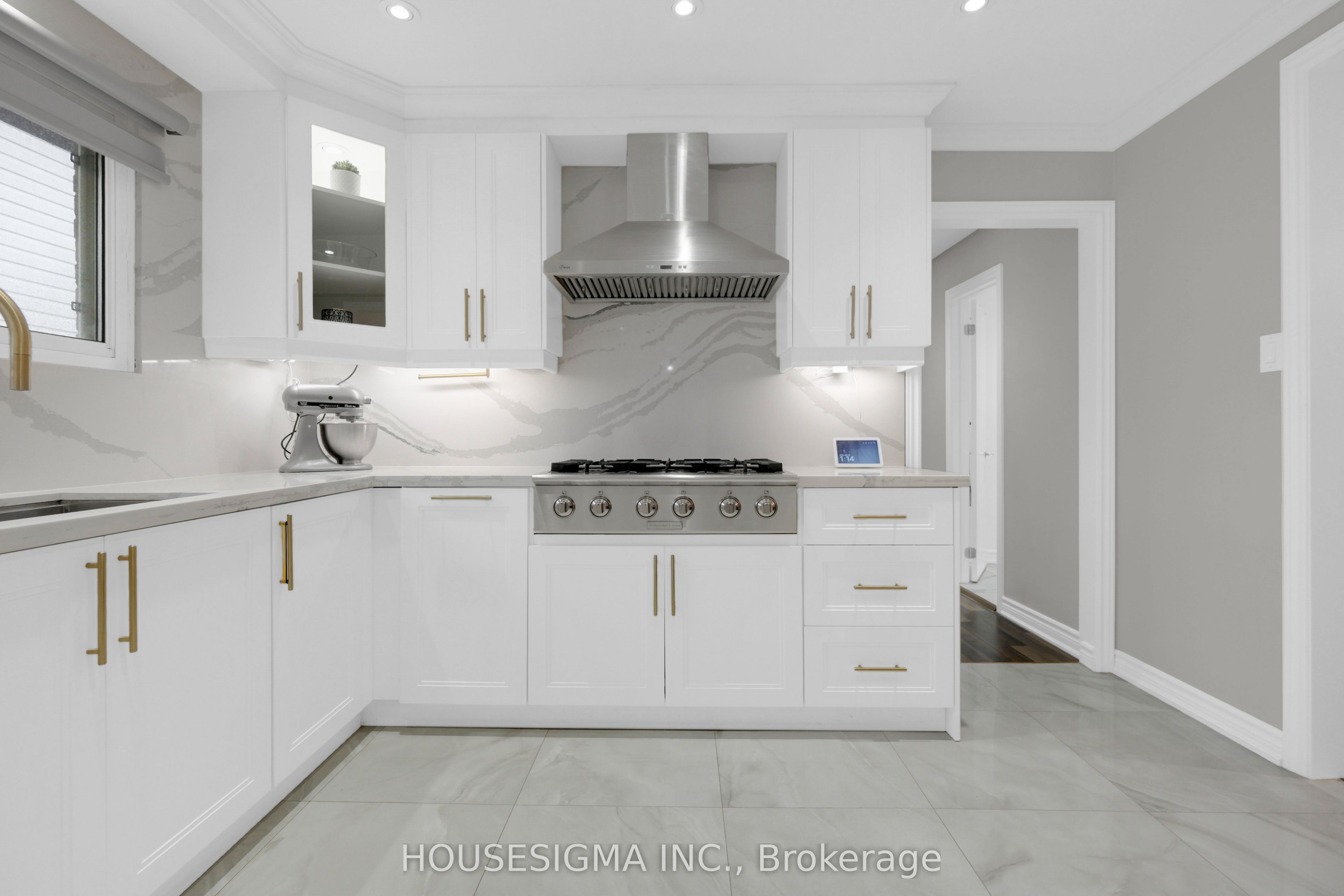 2663 Hortense Road, Mississauga, ON L5L 1V6 photo 2