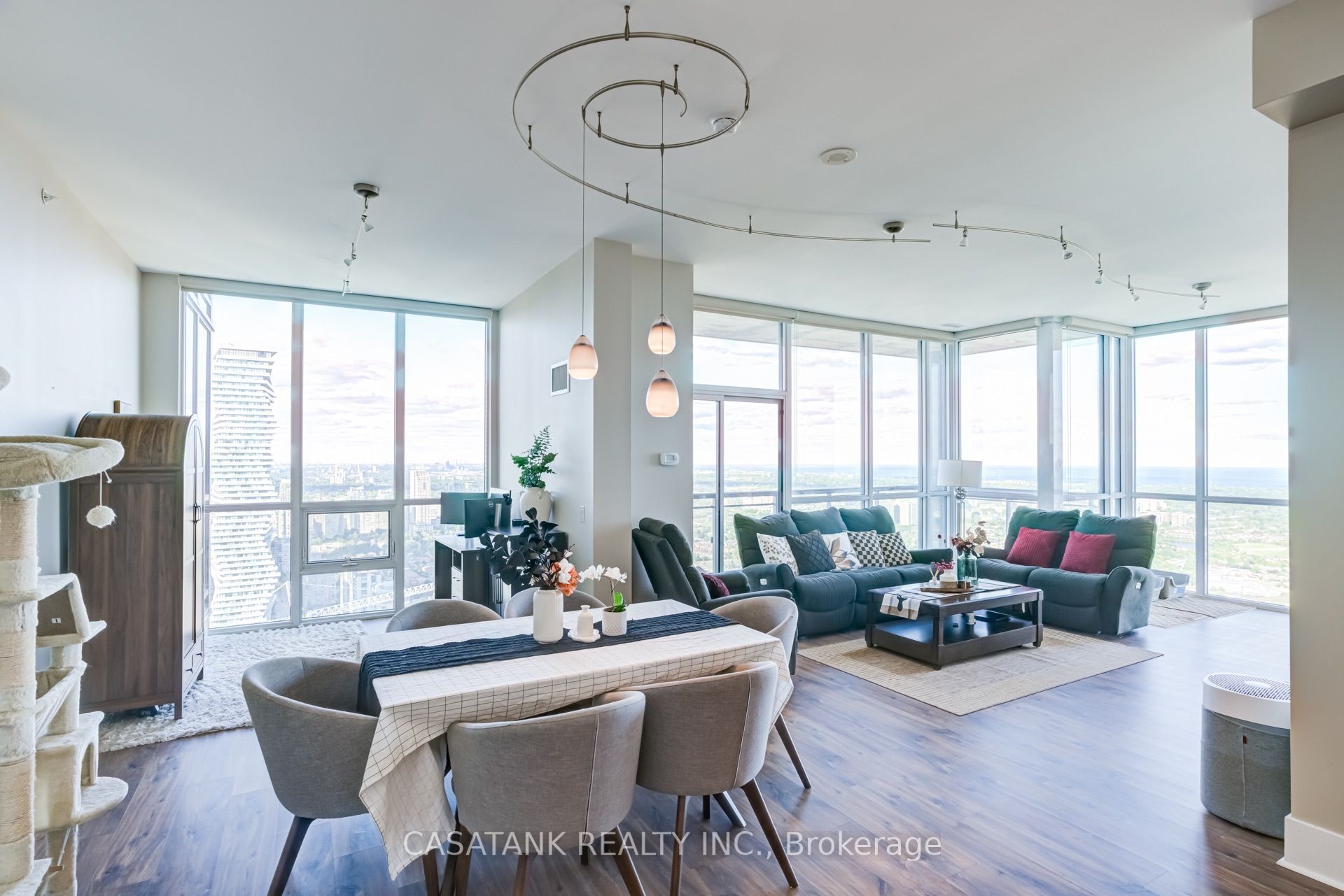3975 Grand Park Drive 4701, Mississauga, ON L5B 0K4 photo 5
