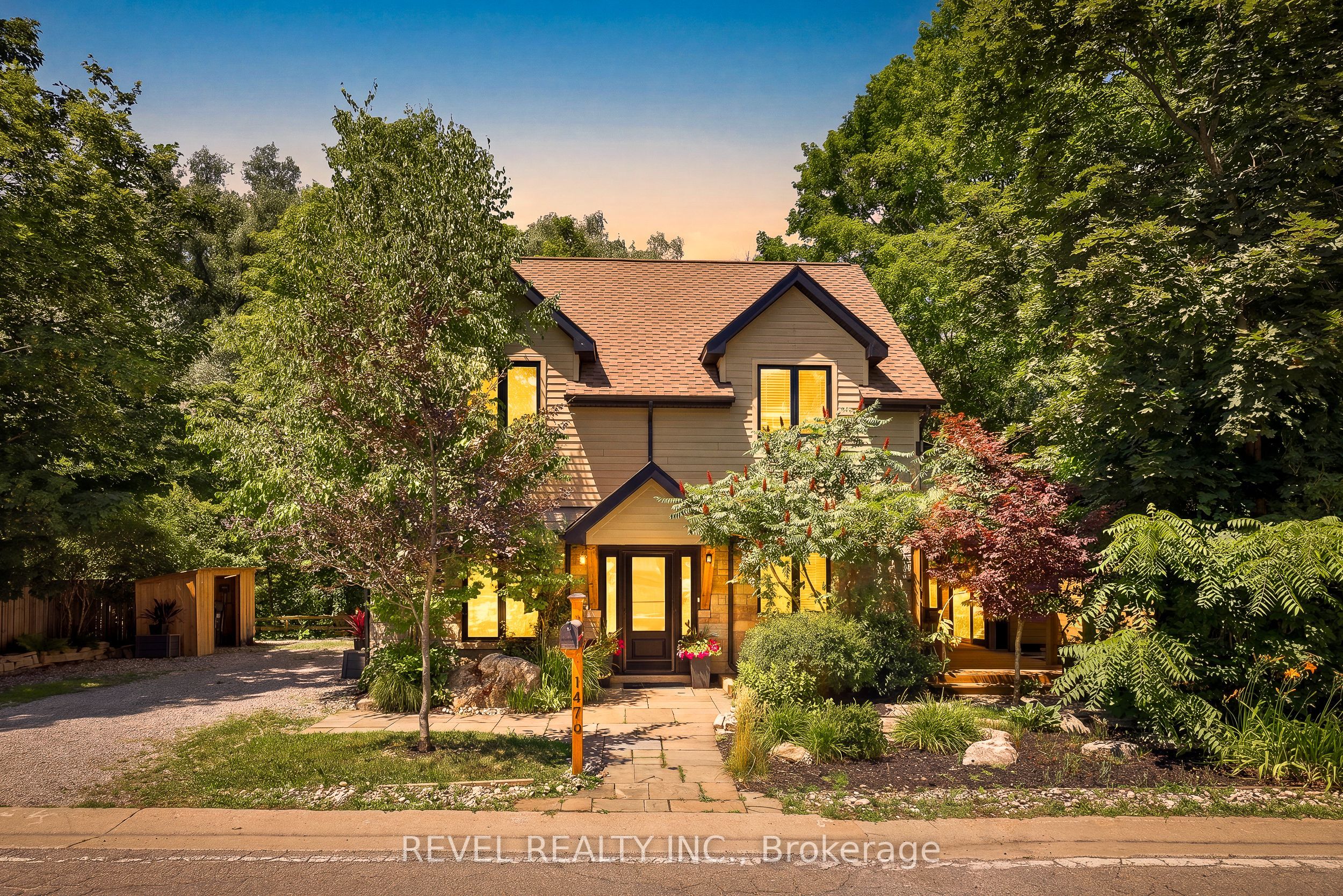 1470 Queen Street W, Caledon, ON L7K 0E4 photo 3