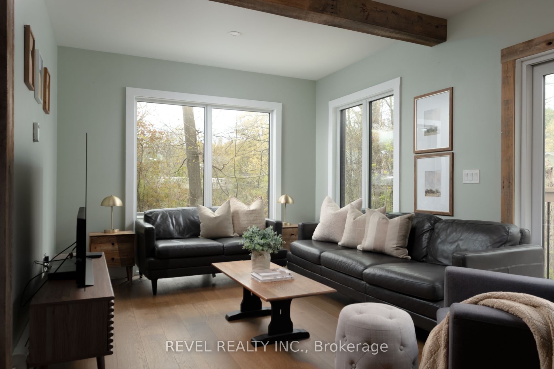 1470 Queen Street W, Caledon, ON L7K 0E4 photo 4