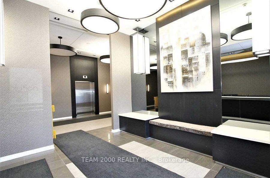 5101 Dundas Street 602, Toronto, ON M9A 5G8 photo 2