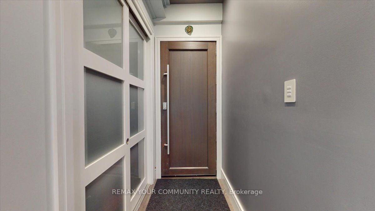 64 Aviemore Drive, Toronto, ON M9L 2L7 photo 4