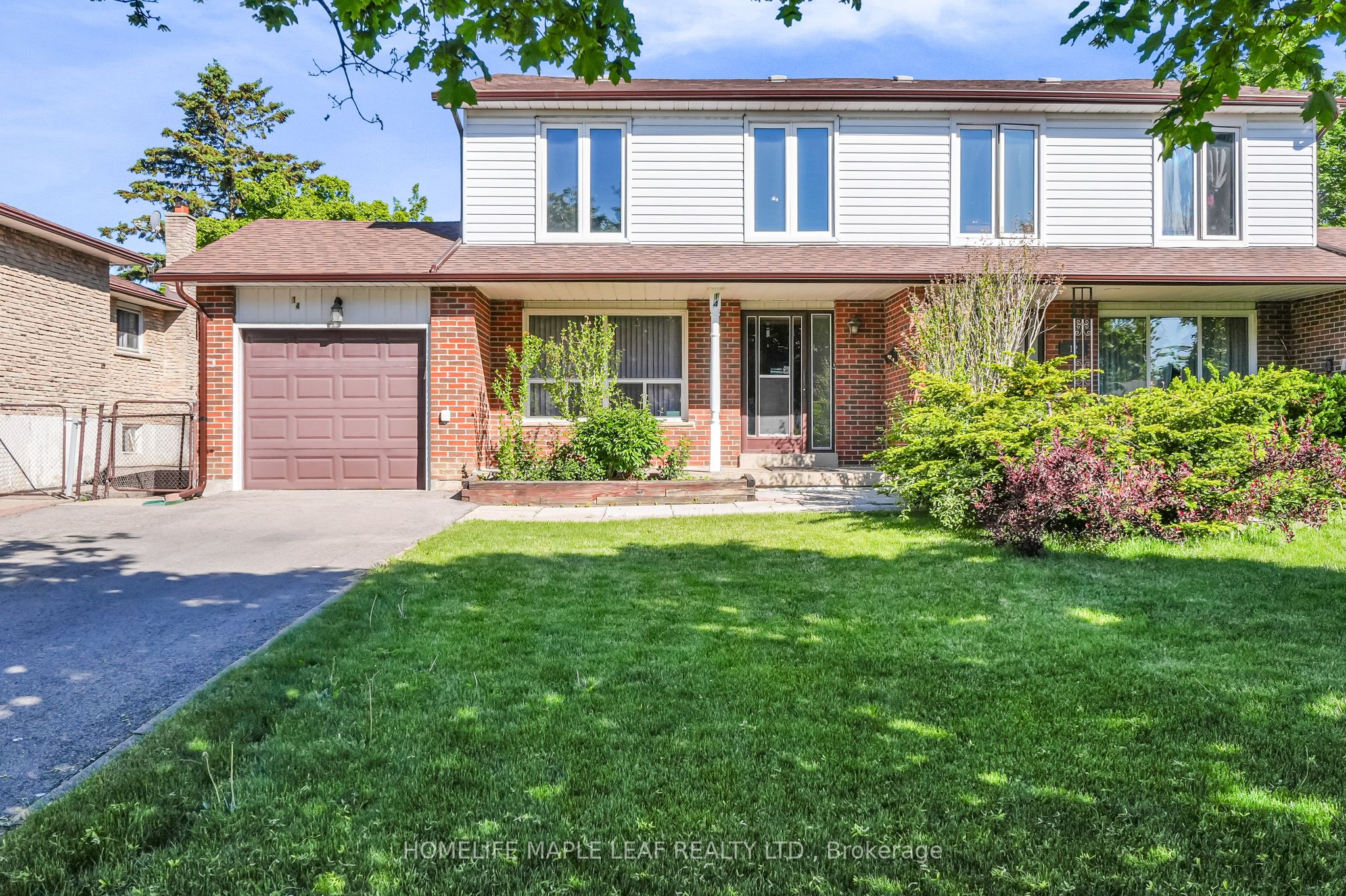 14 Manitou Crescent, Brampton, ON L6S 2Z8