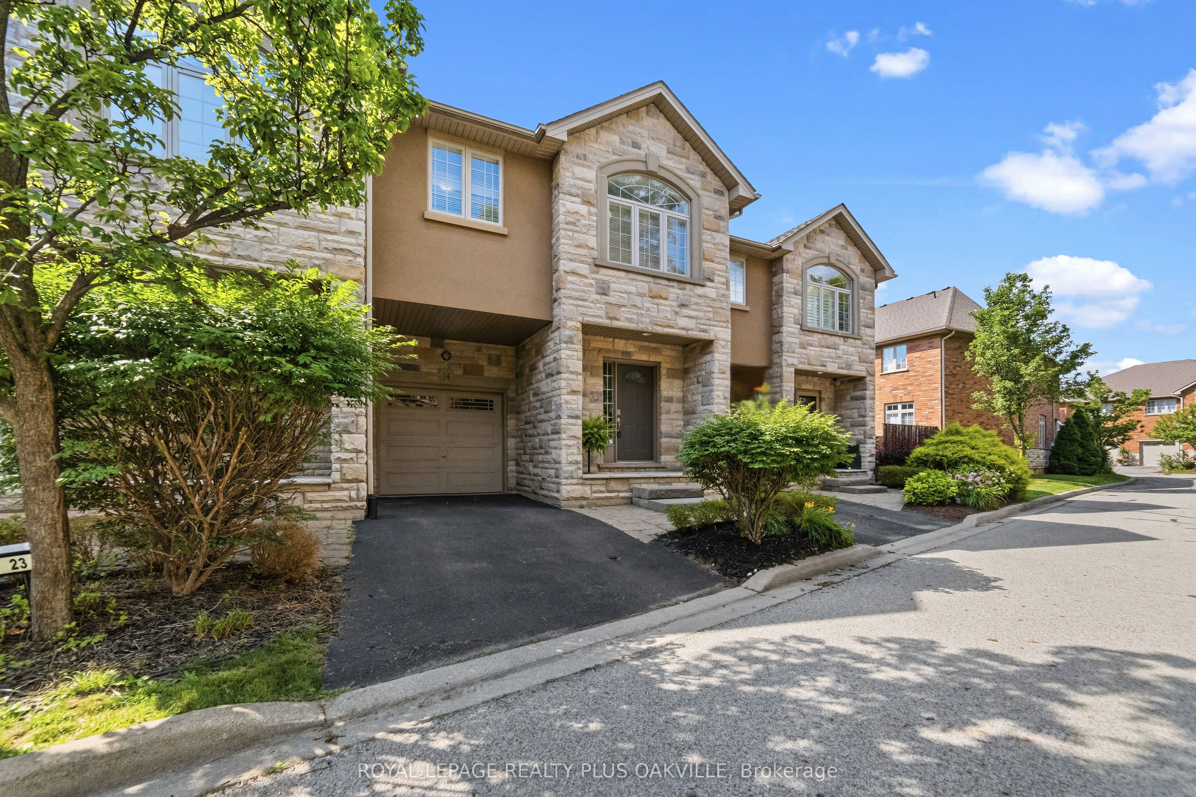 2282 Orchard Road 24, Burlington, ON L7L 0B5 photo 2