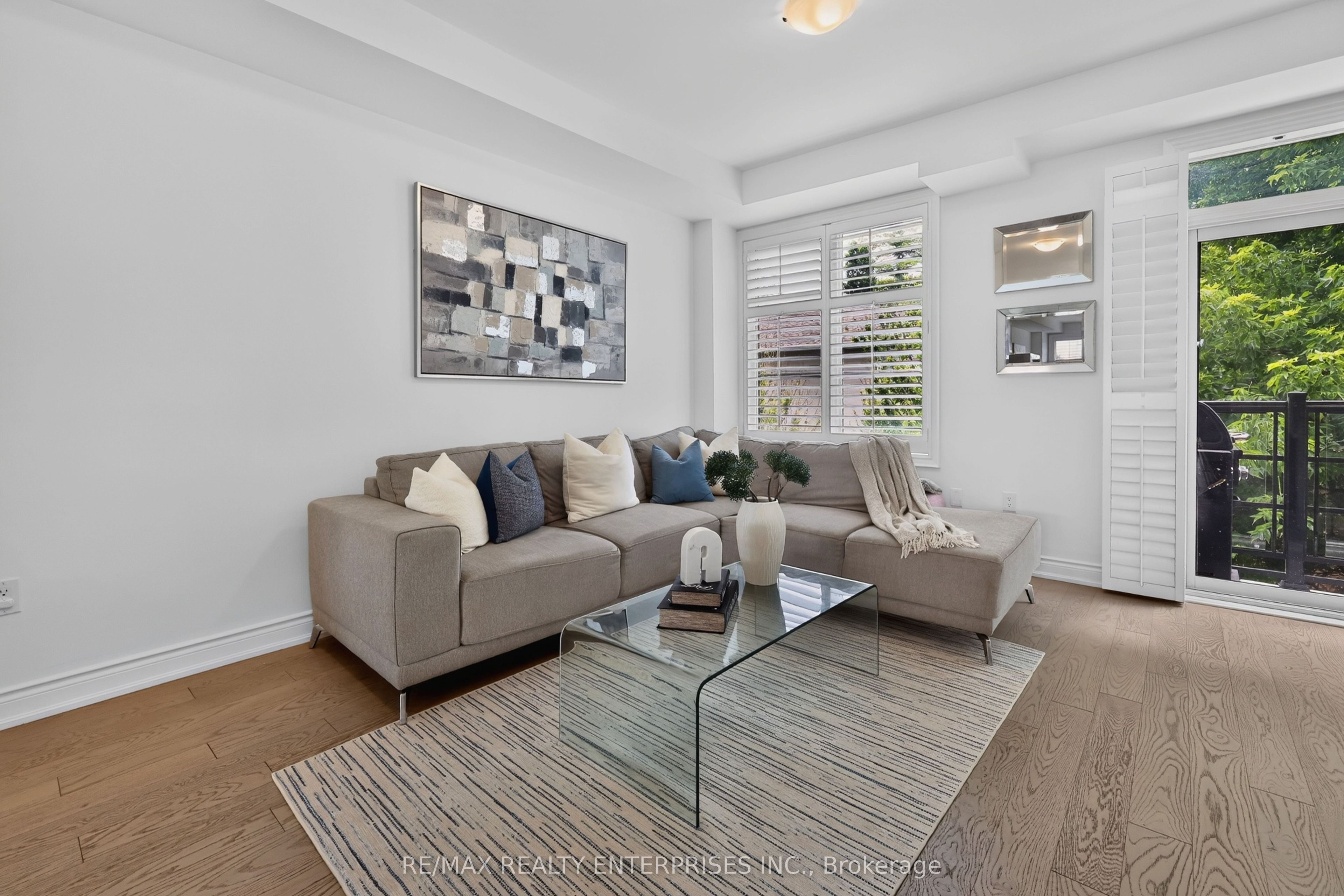 656 Tupelo Court, Mississauga, ON L5G 0C4 photo 4