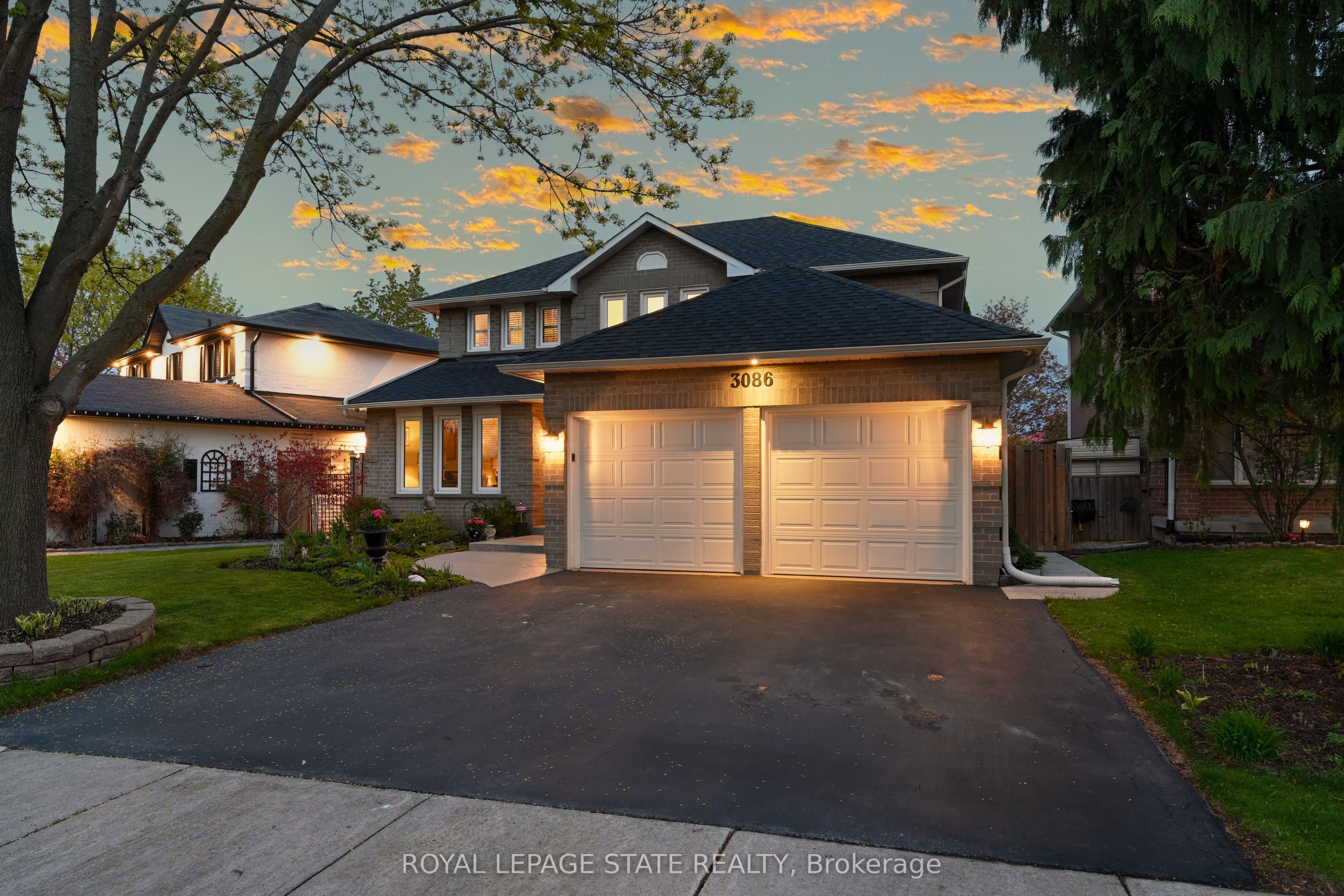 3086 Swansea Drive, Oakville, ON L6L 6H6 photo 2