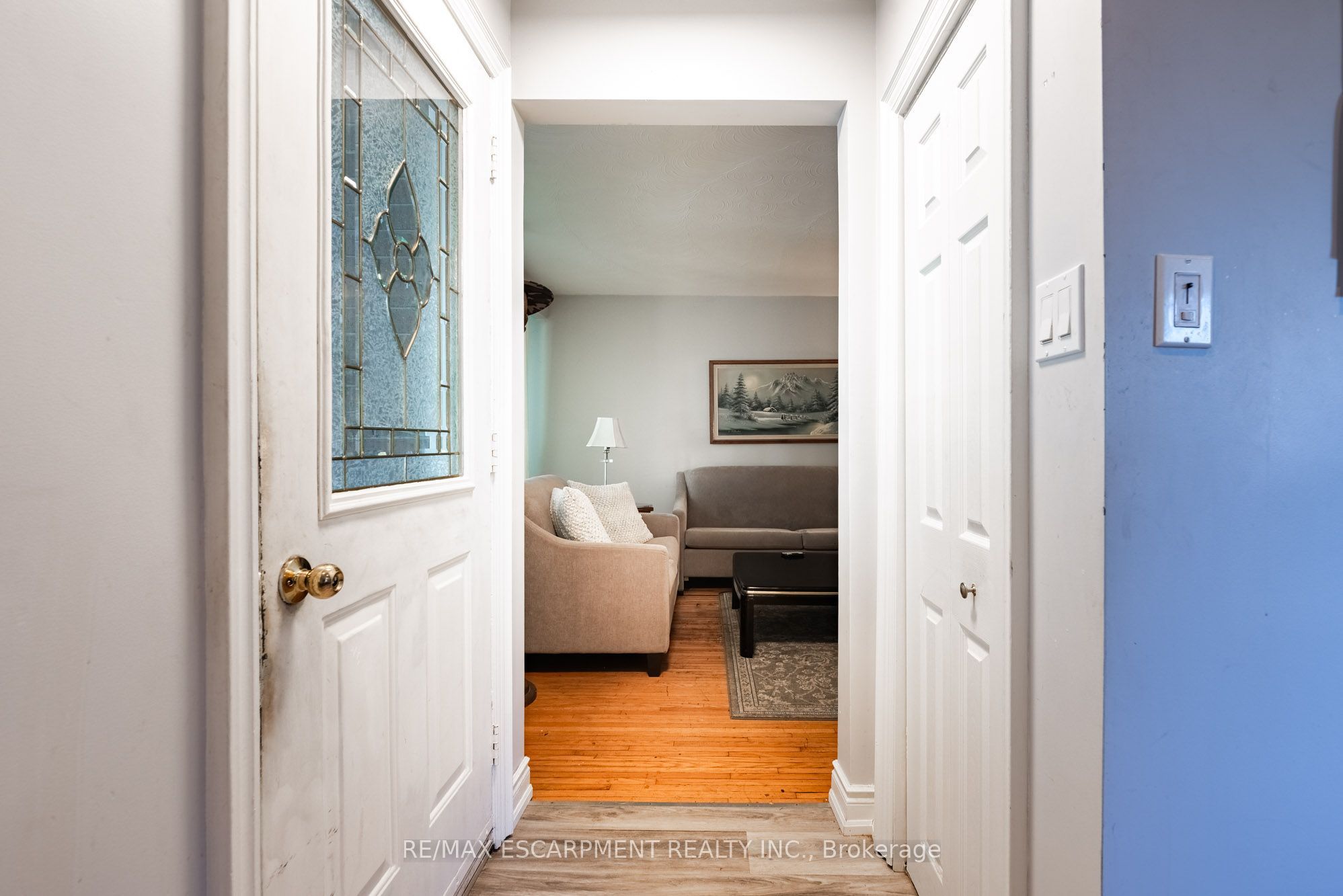 1315 Rosemary Crescent, Burlington, ON L7P 2P3 photo 4