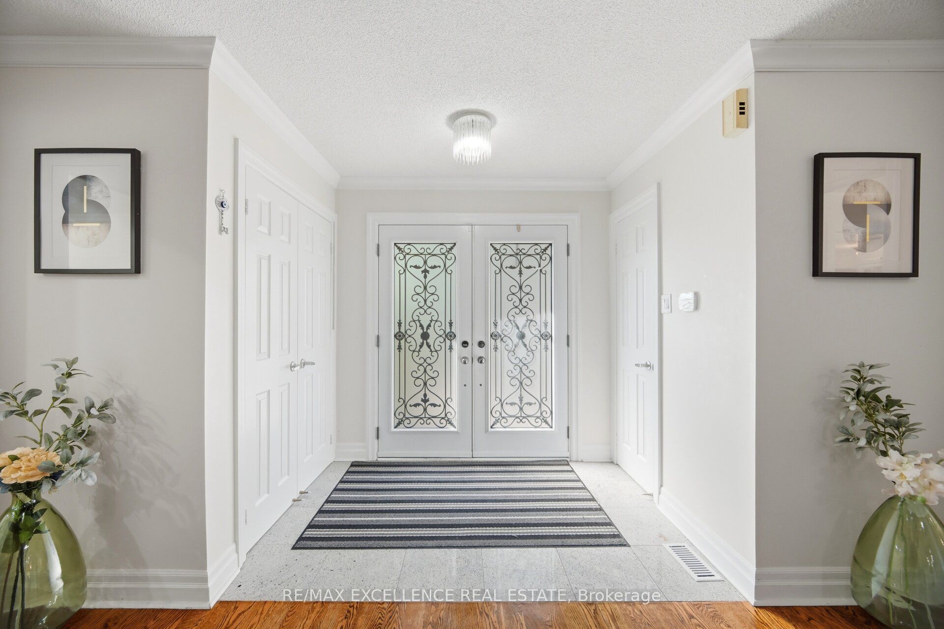 28 Ridelle Court, Brampton, ON L6Z 4M2 photo 4
