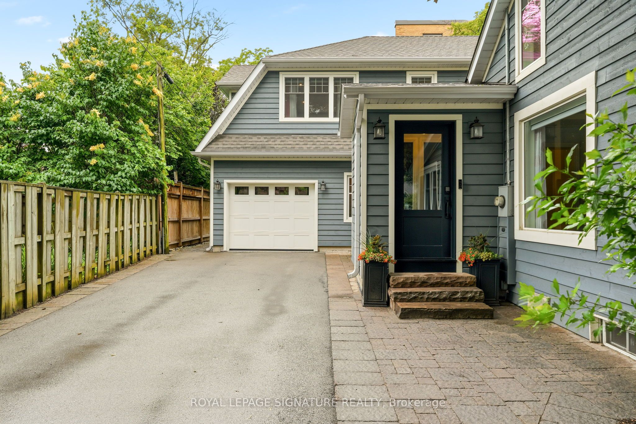 438 Watson Avenue, Oakville, ON L6J 3W2 photo 2