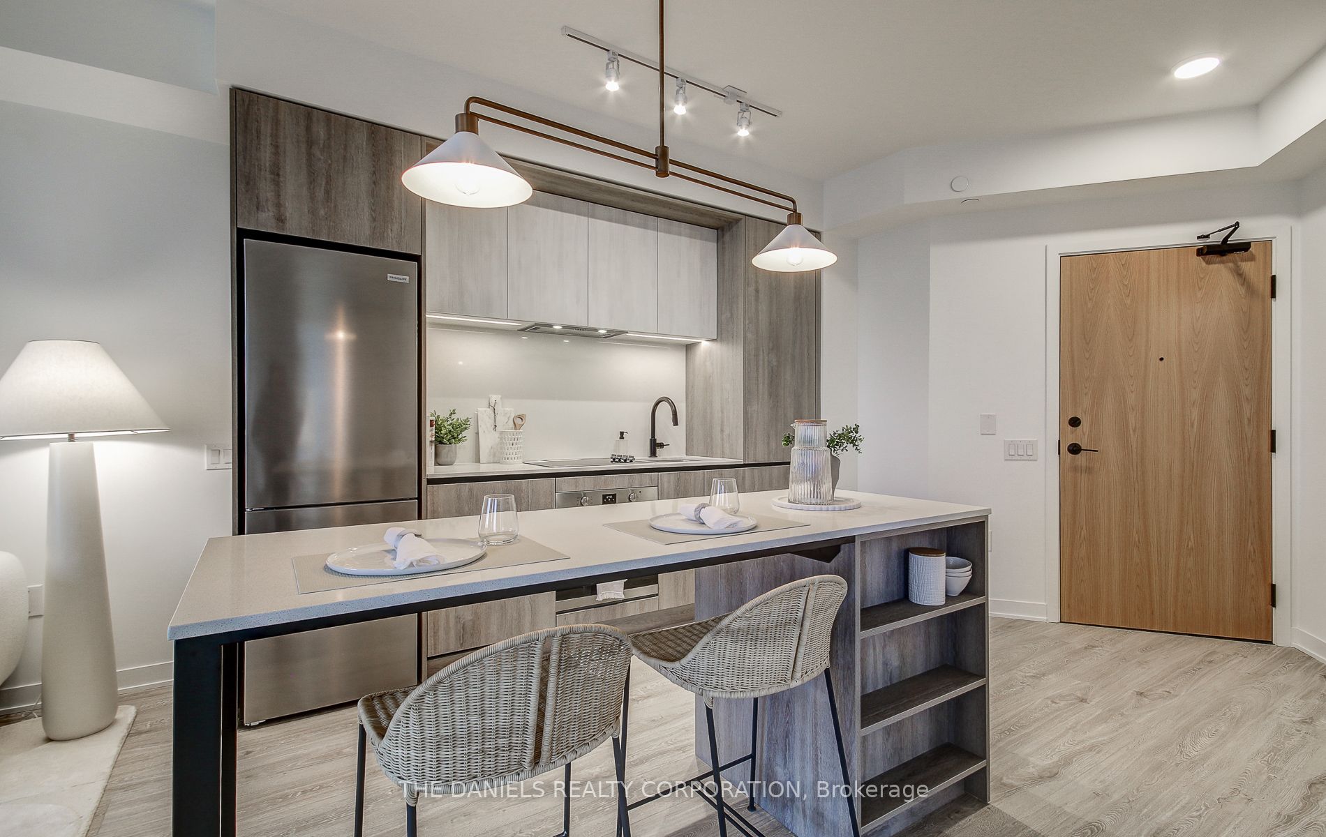 2495 Eglinton Avenue W 2506, Mississauga, ON L5M 2T2 photo 2