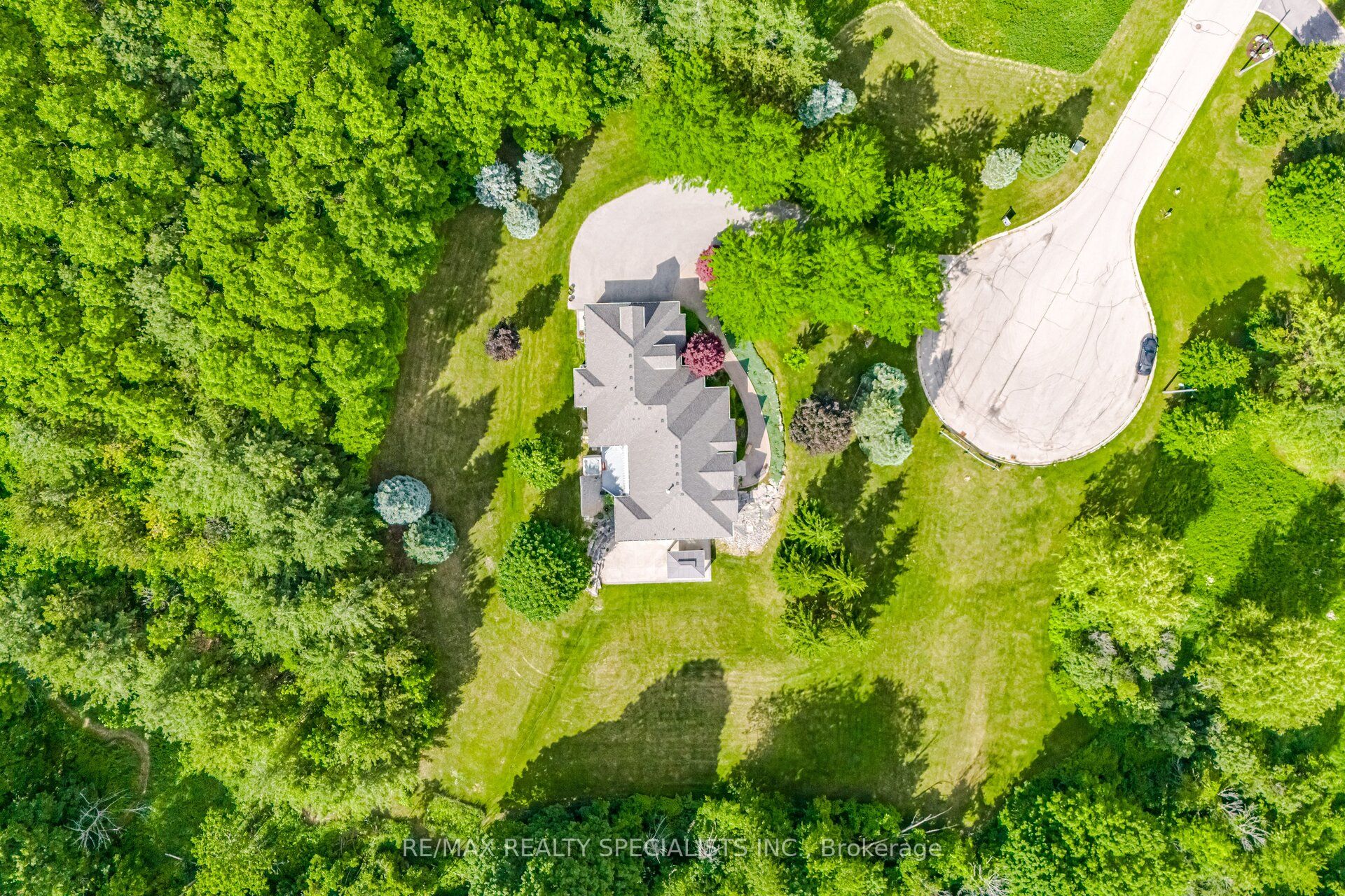 10 Valley Hill Drive, Caledon, ON L7E 0B8 photo 3