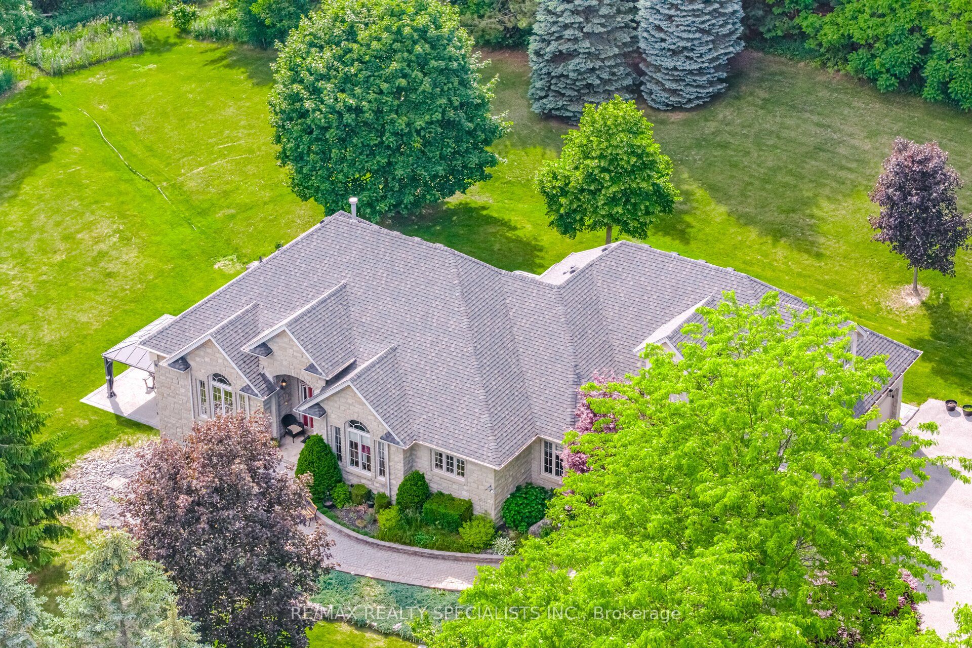 10 Valley Hill Drive, Caledon, ON L7E 0B8 photo 4