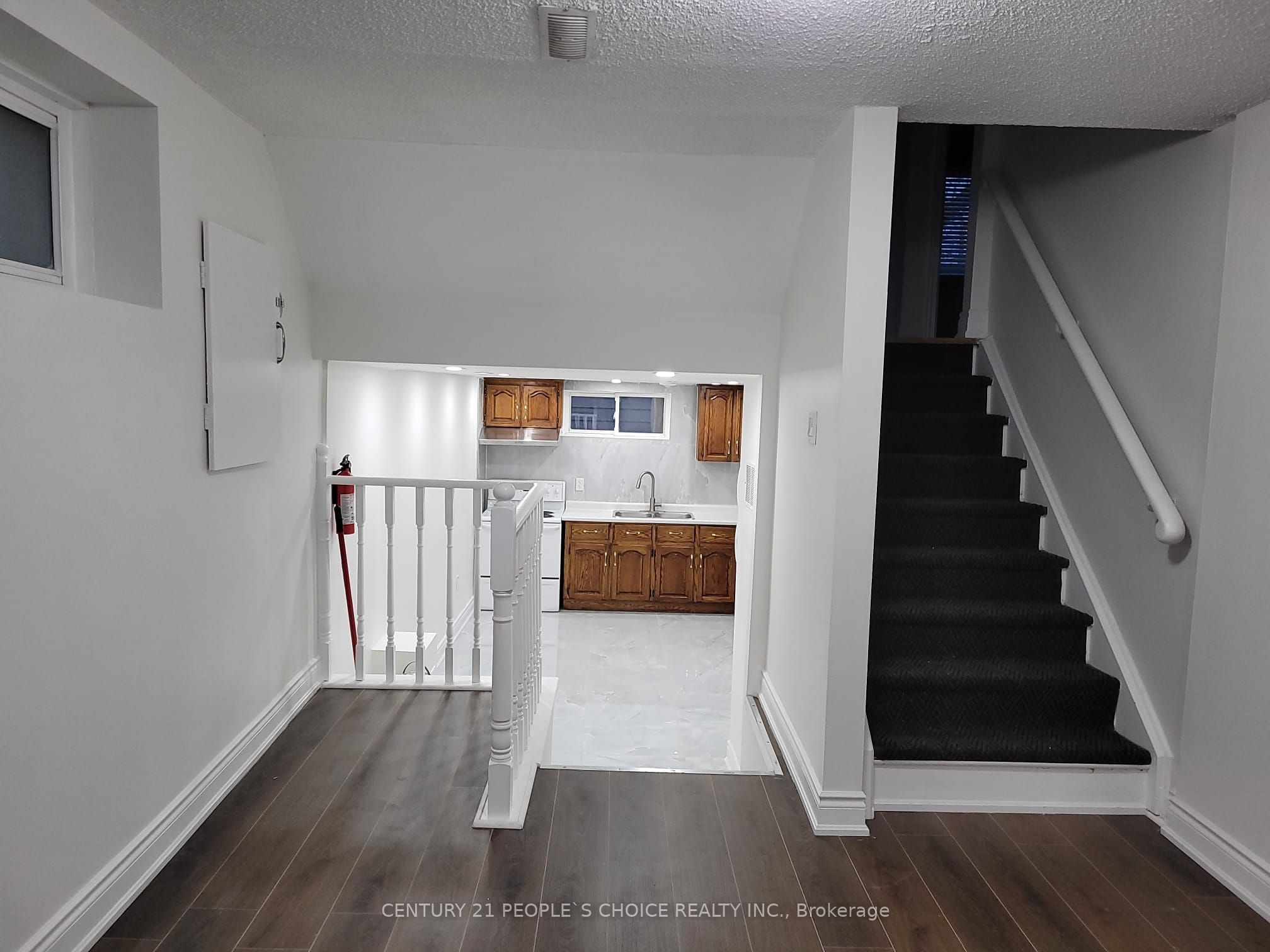 15 Nancy Mccredie Drive Main, Brampton, ON L6X 2N4 photo 5