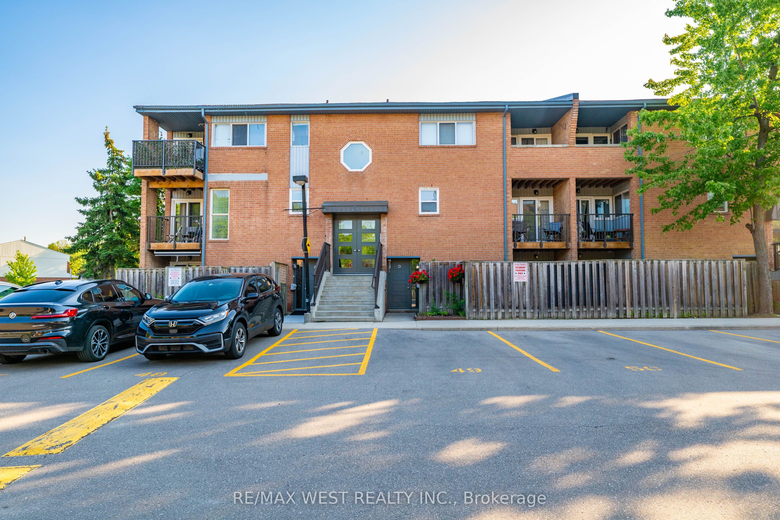 2866 Battleford Road 3D, Mississauga, ON L5N 3L3 photo 2