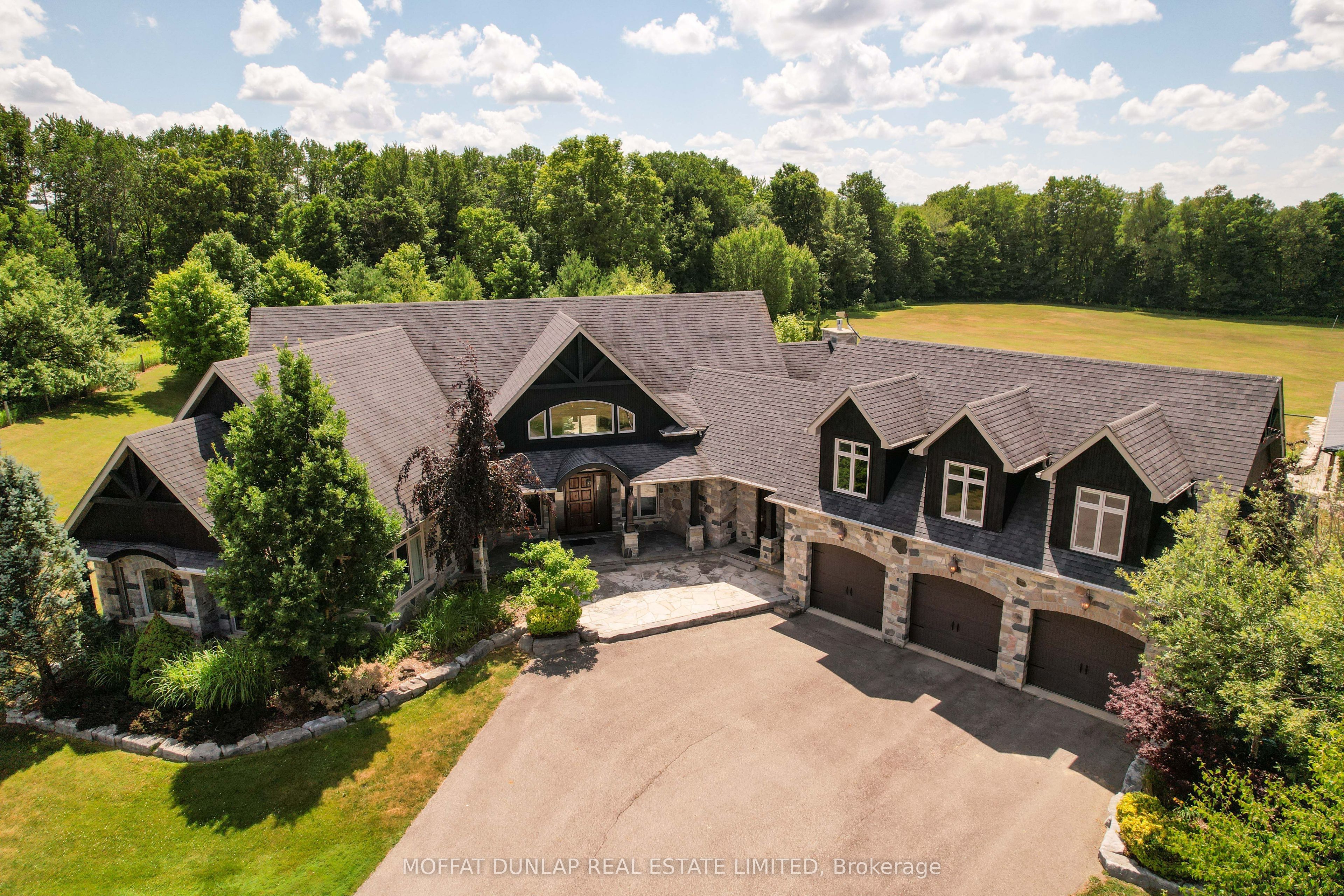 15520 Horseshoe Hill Road, Caledon, ON L7C 2N3 photo 3