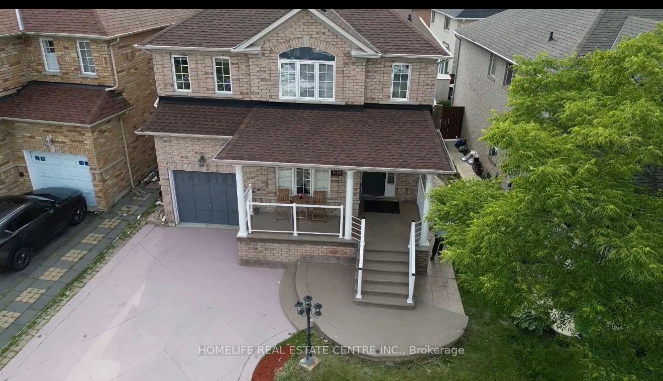108 Fairhill Avenue, Brampton, ON L7A 2H5 photo 2