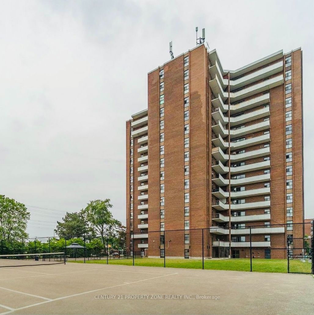 3025 Queen Frederica Drive 907, Mississauga, ON L4Y 3A1