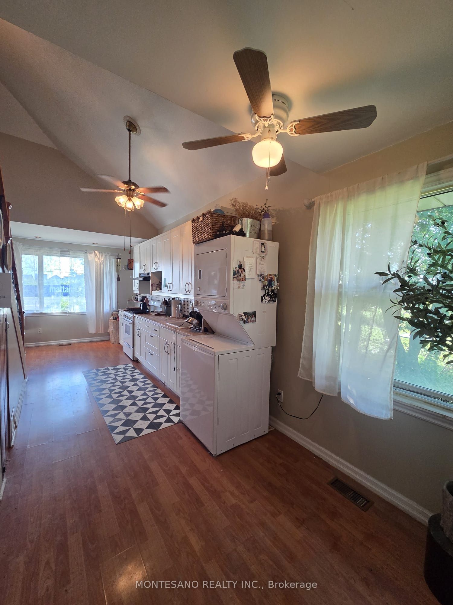 6045 Regional Road 25 Road Loft, Milton, ON L9T 2X5