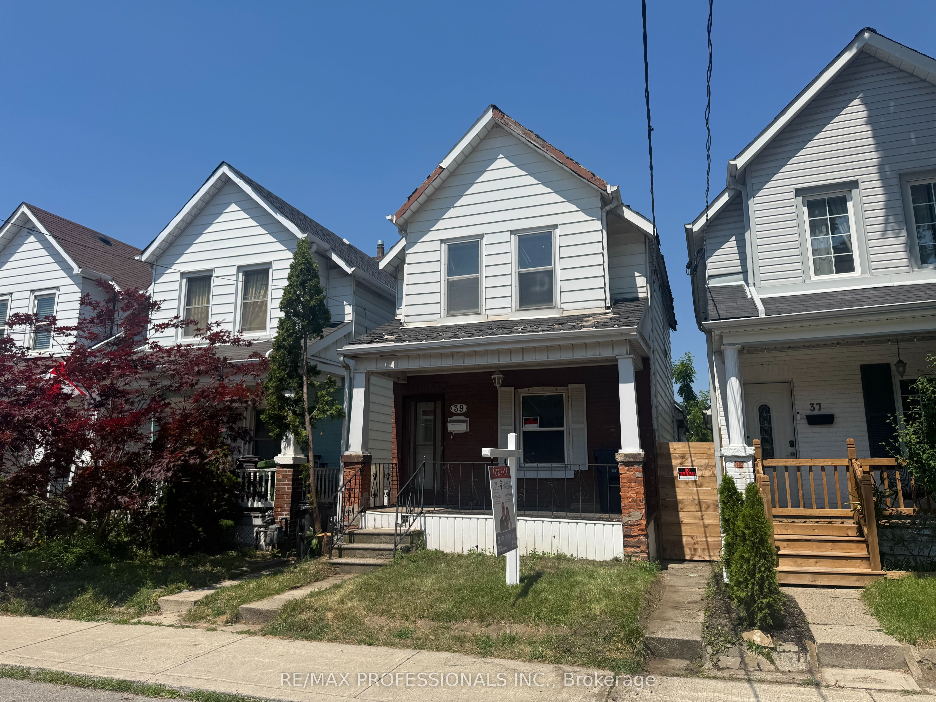 39 Holley Avenue, Toronto, ON M9N 2C4 photo 3