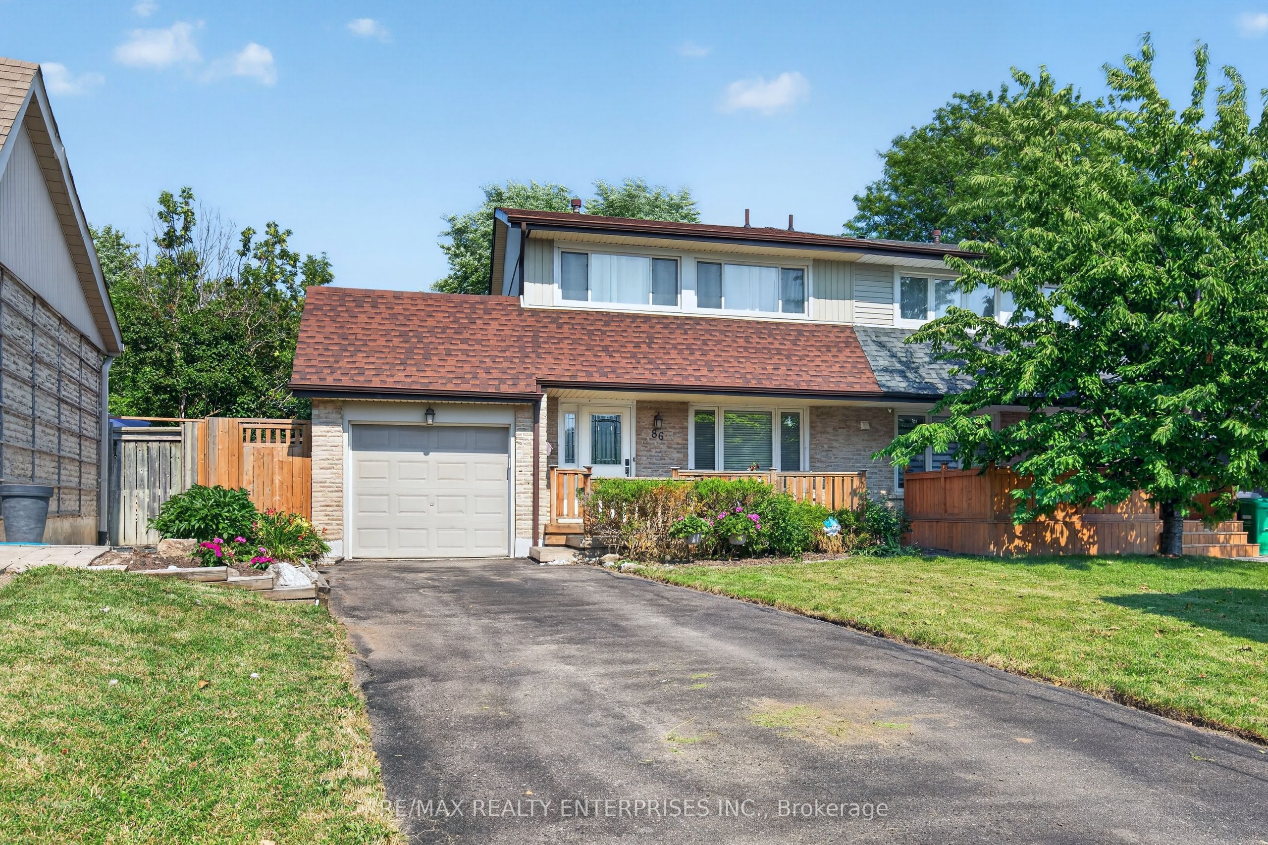 86 Bow River Crescent, Mississauga, ON L5N 1J2 photo 3