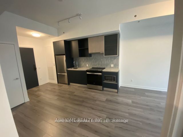 405 Dundas Street W 520, Oakville, ON L6M 5P9